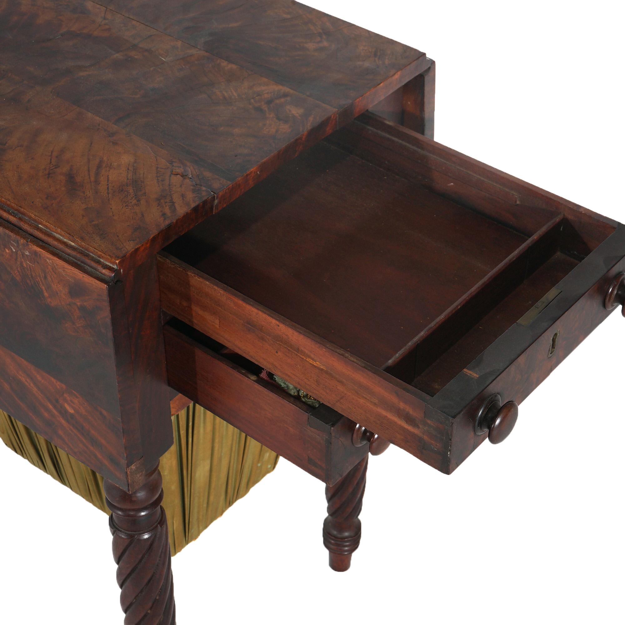 Antiquité - Sheridan Flame Mahogany Two-Drawer Drop-Leaf Sewing Stand & Basket C1830 en vente 2