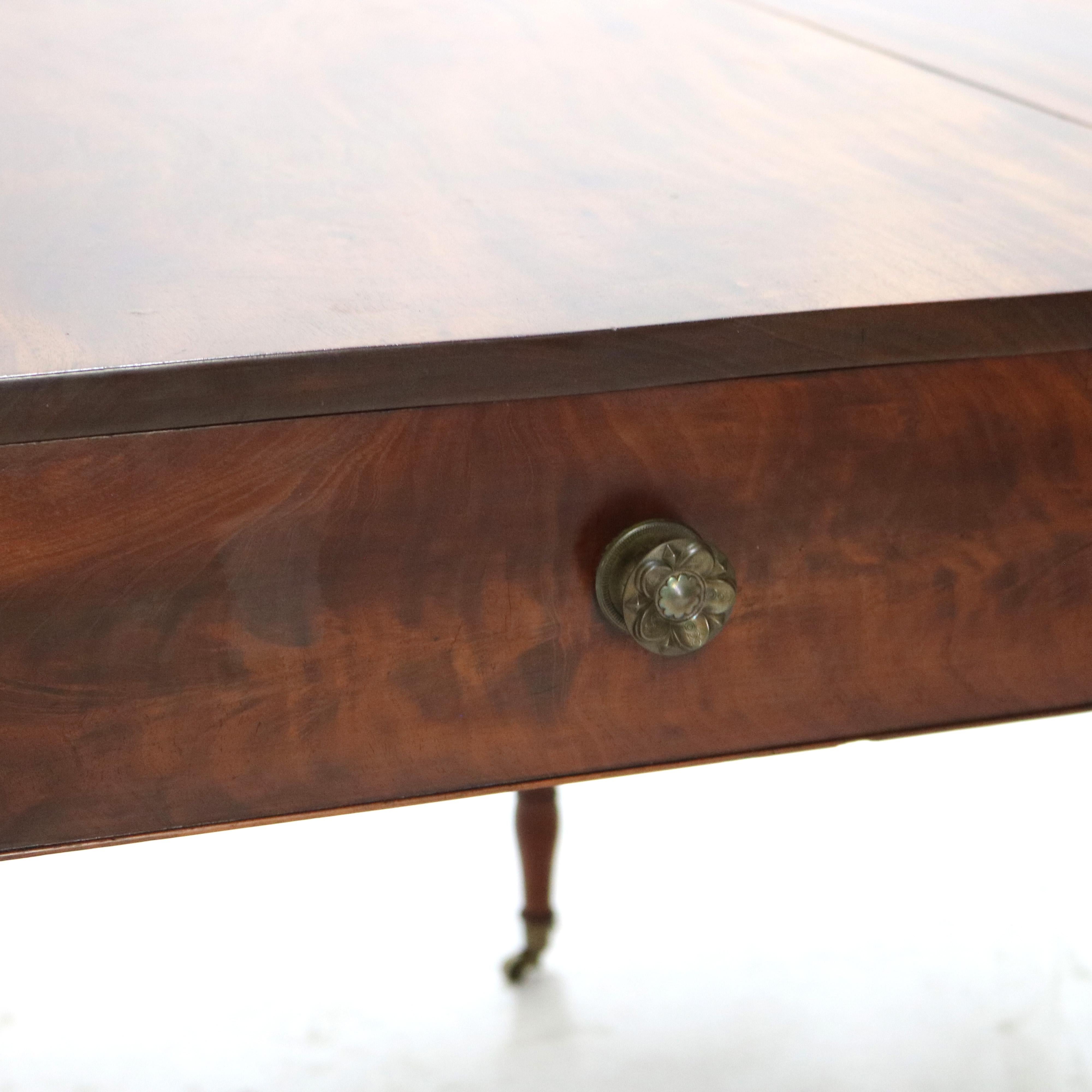 Ancienne table à feuilles tombantes Sheridan Pembroke en acajou C1830 en vente 2