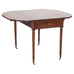 Antigua mesa Sheridan Pembroke de caoba con hojas abatibles C1830