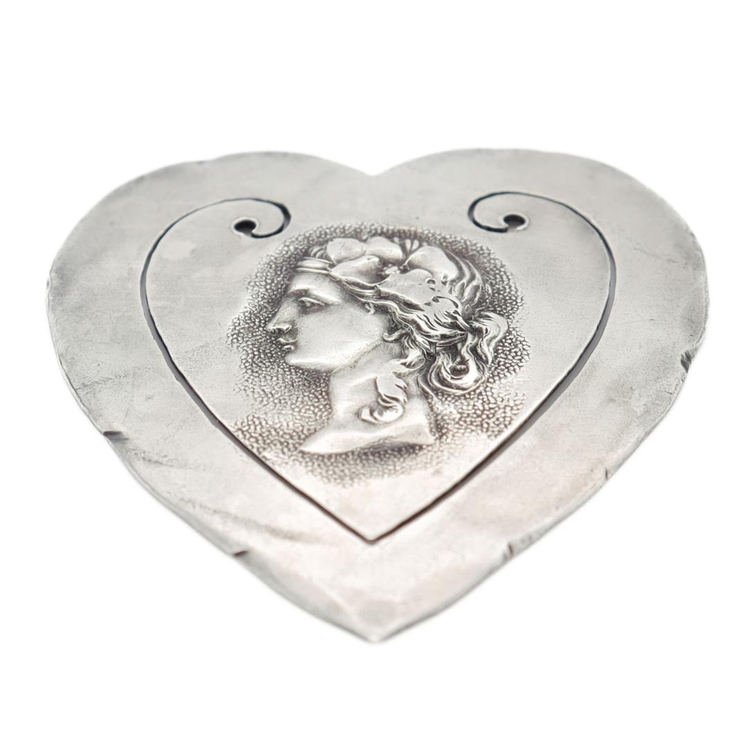 Women's or Men's Antique Shiebler Sterling Silver Etruscan Revival Heart-Shaped Bookmark For Sale
