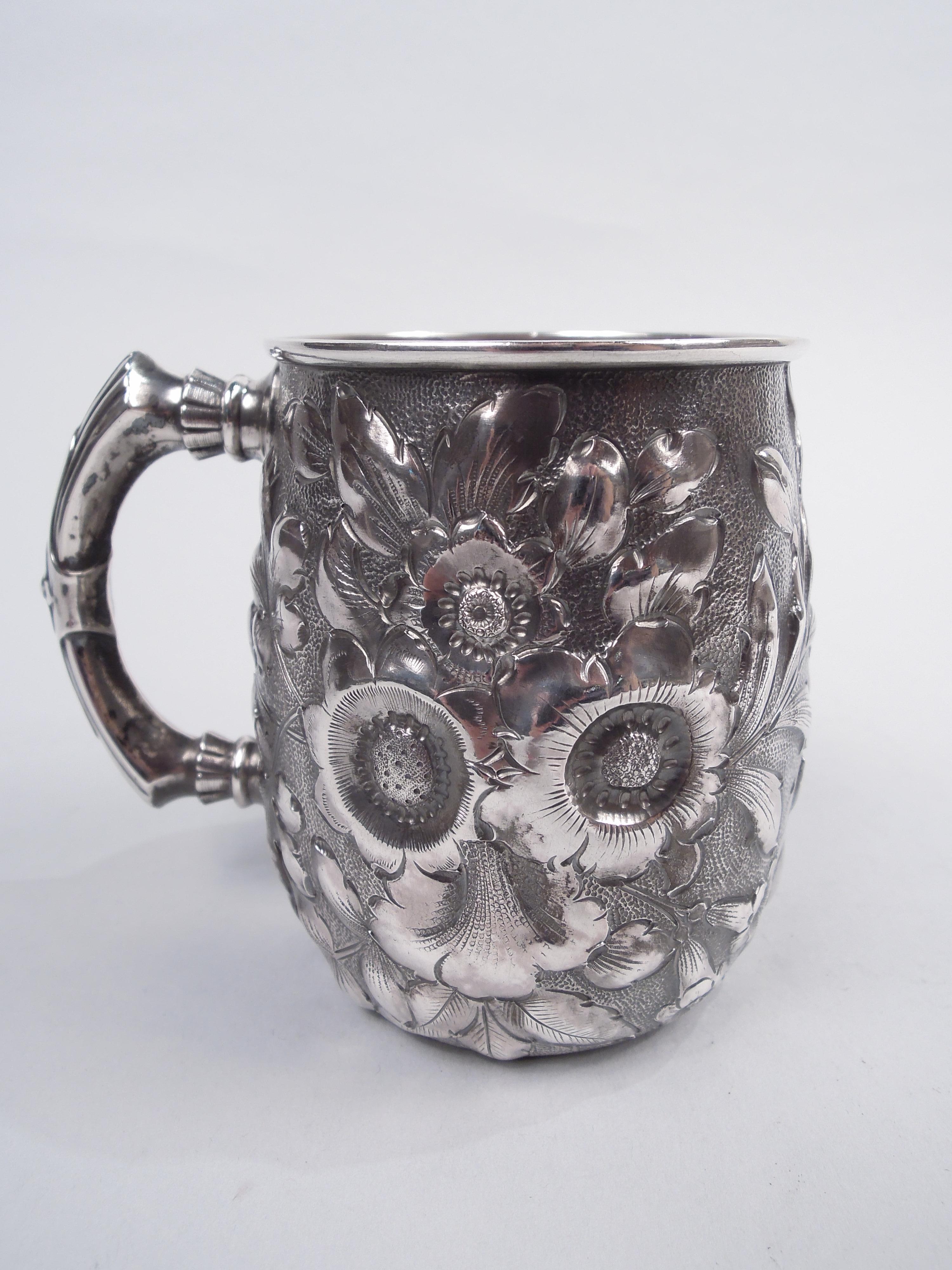 Antique Shiebler Victorian Repousse Sterling Silver Baby Cup In Good Condition For Sale In New York, NY