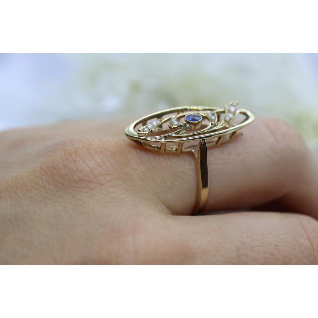Antique shield ring. Sapphire pearl seed. 14k Filigree Open scroll ring. In Good Condition For Sale In Port Charlotte, FL