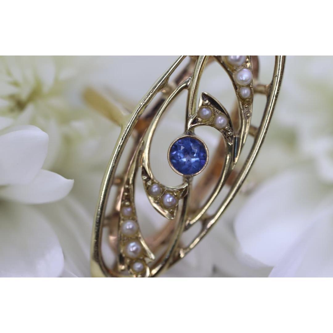 Antique shield ring. Sapphire pearl seed. 14k Filigree Open scroll ring. For Sale 4