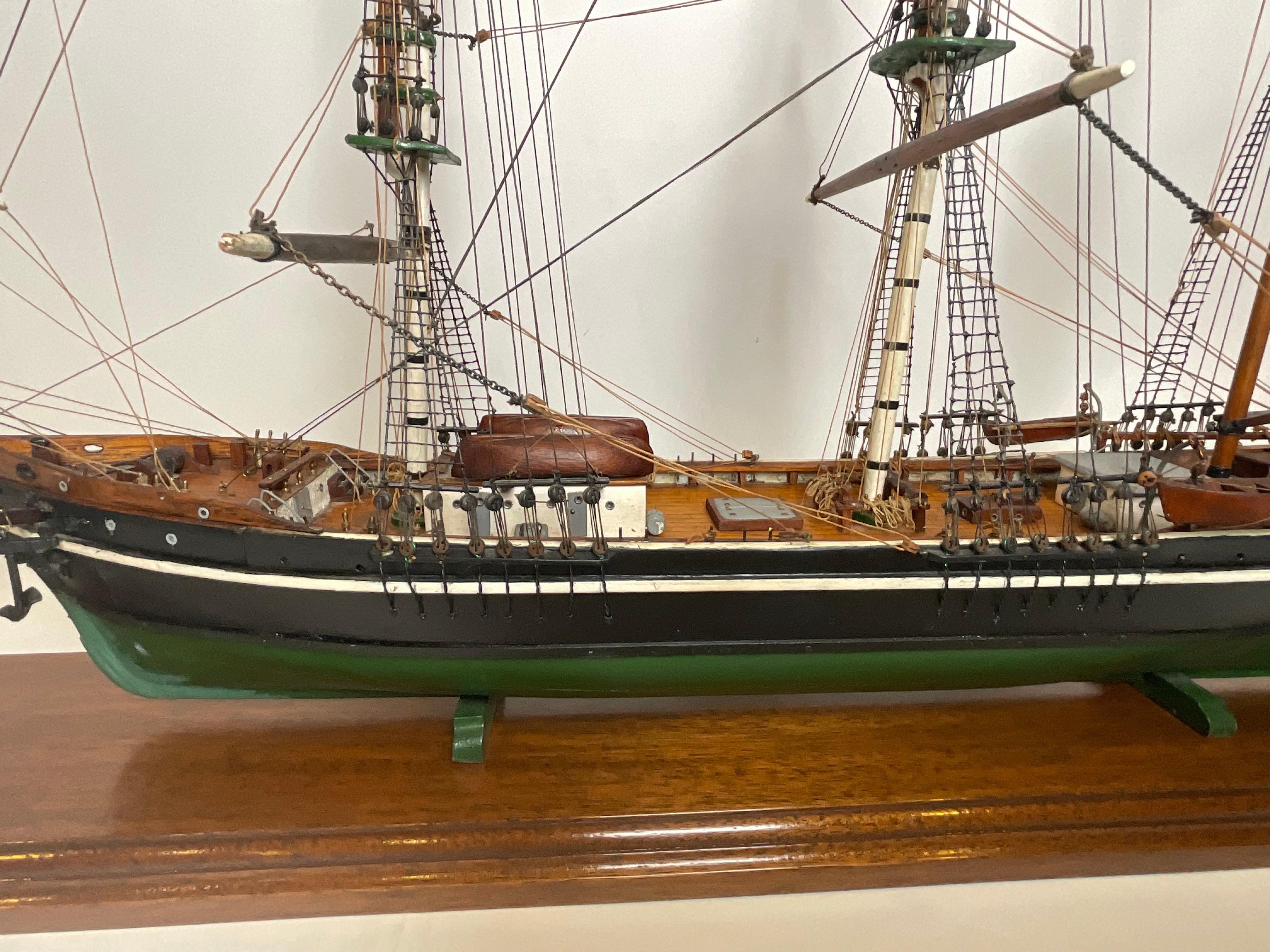 Modello di nave antica della Bark Thalia in vendita 9