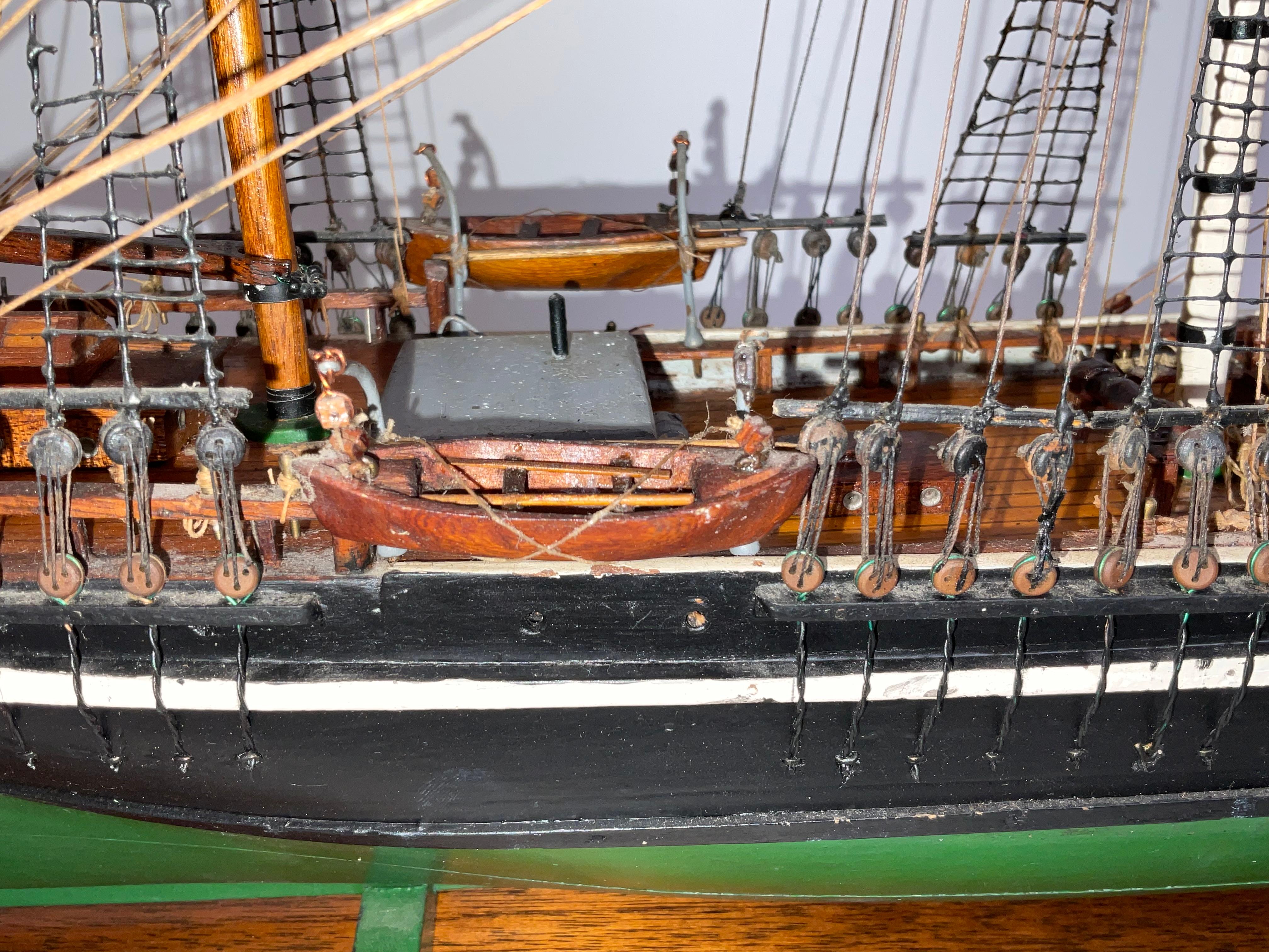 Modello di nave antica della Bark Thalia in vendita 3