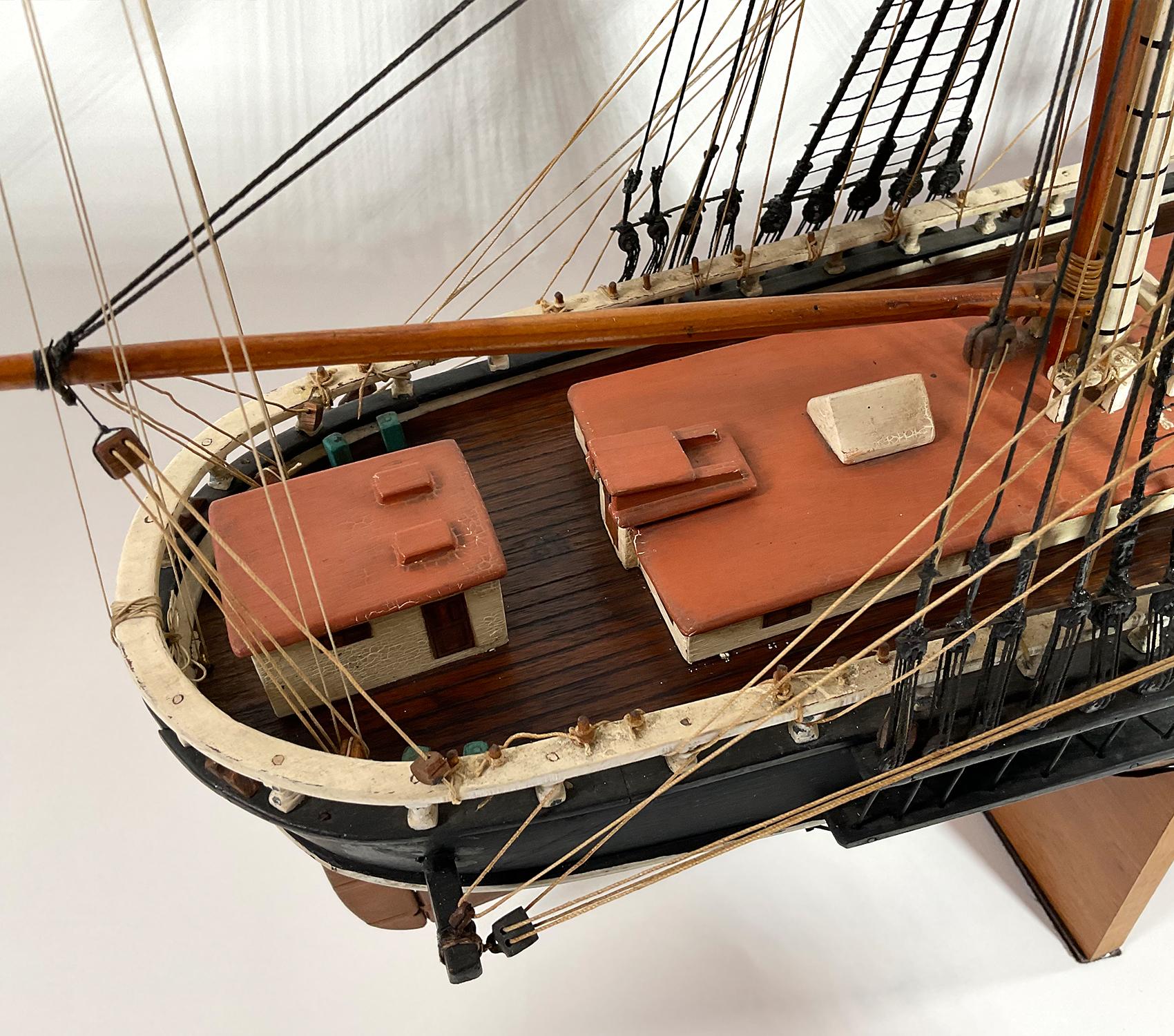 Antikes Schiffsmodell „Sovereign of the Seas“ im Angebot 3