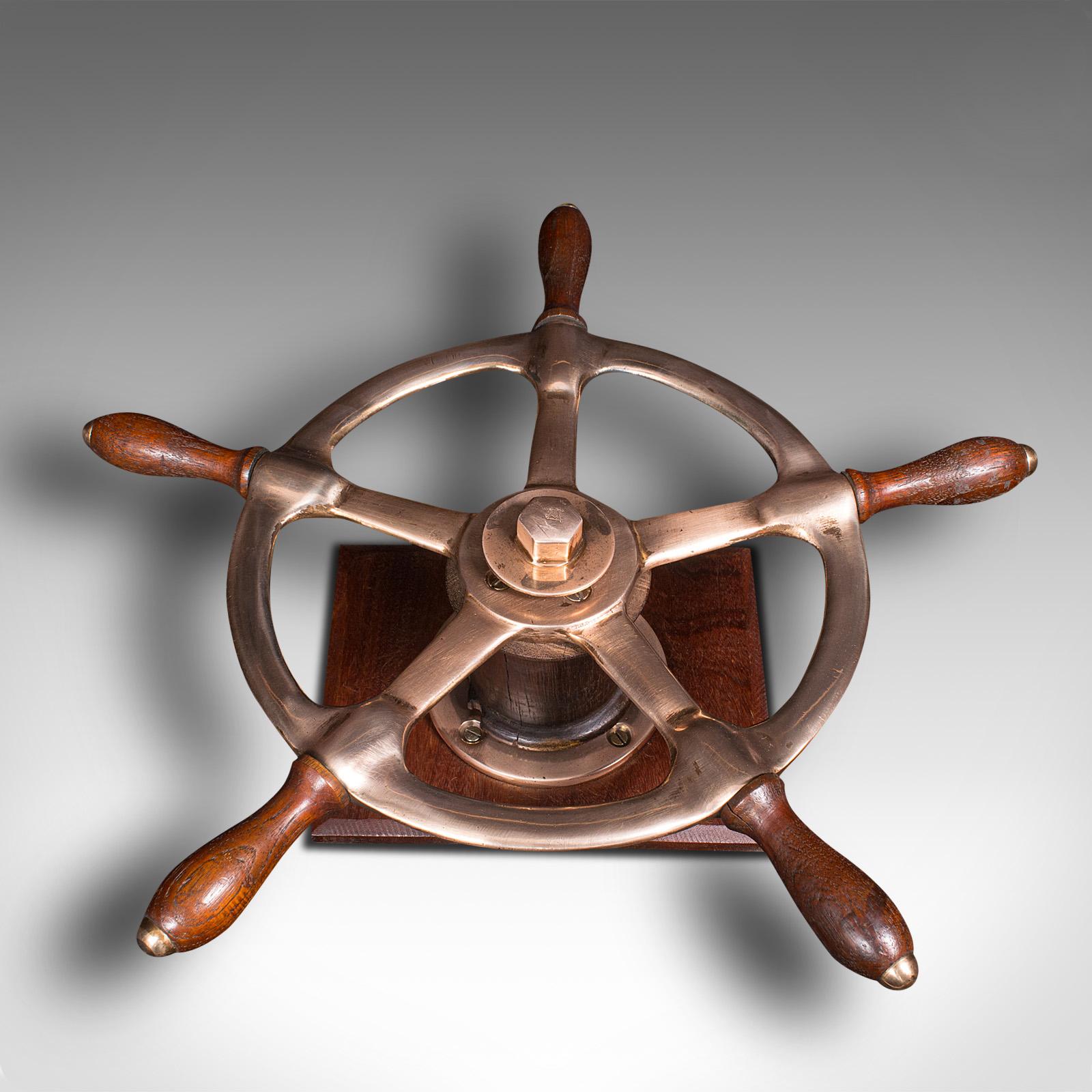 Mid-Century Ship's Wheel, English, Bronze, Decorative Maritime Helm In Good Condition In Hele, Devon, GB