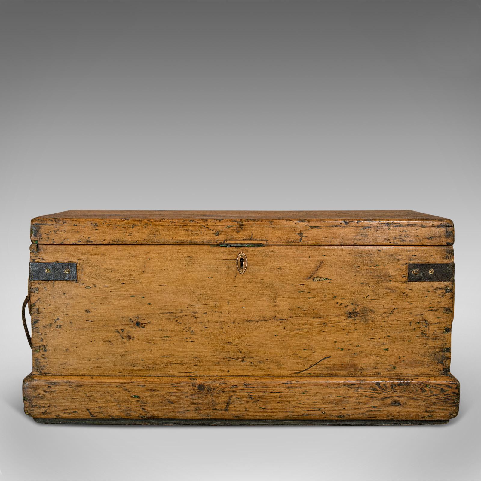 Our stock # 18.6526

This is an antique shipwright's tool chest. An English, pine maritime craftsman's trunk, dating to the Victorian period, circa 1870.

A splendid antique chest
Displays a desirable aged patina
Select pine shows fine grain