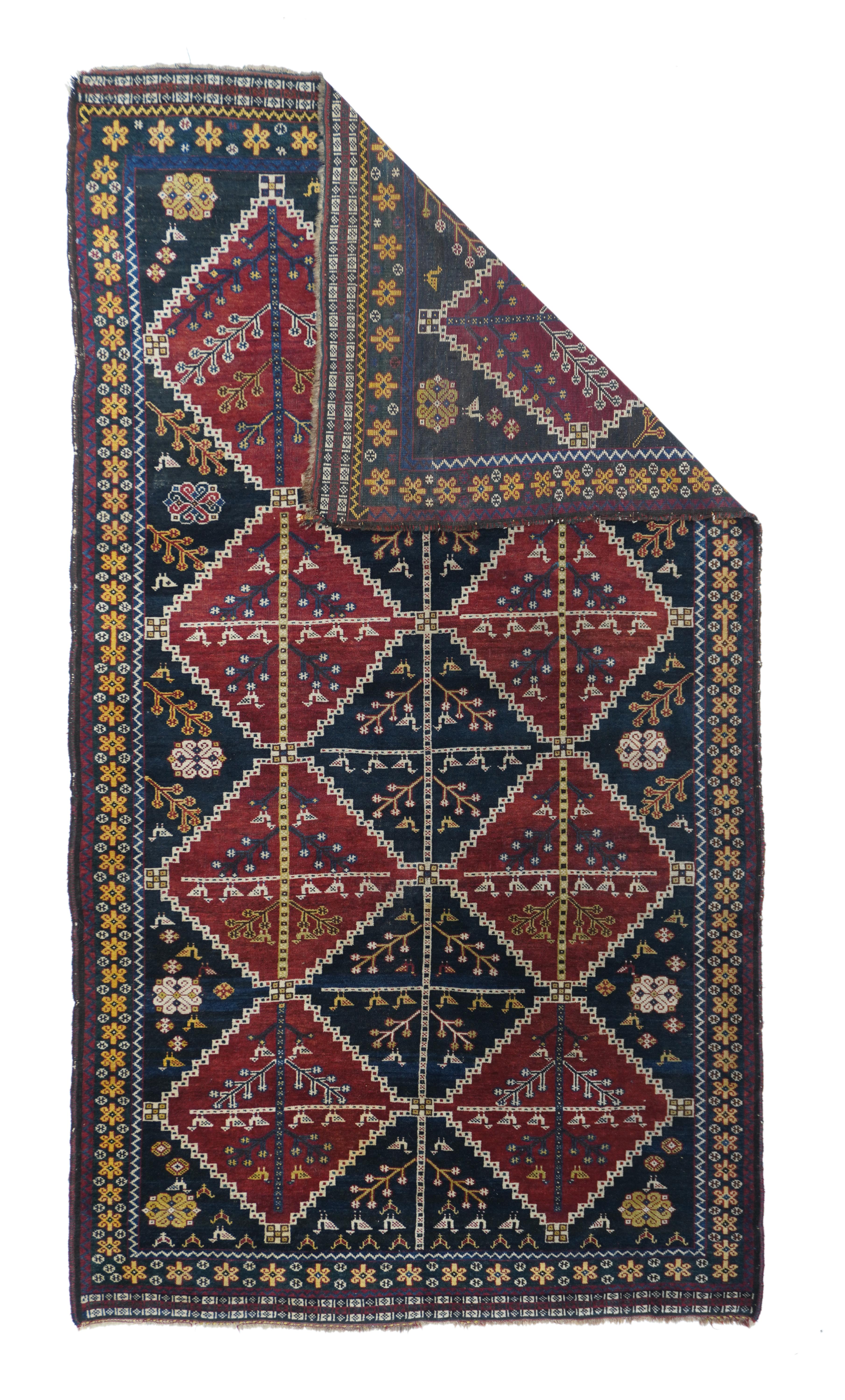 Antique Shiraz rug 4'7'' x 8'5''.