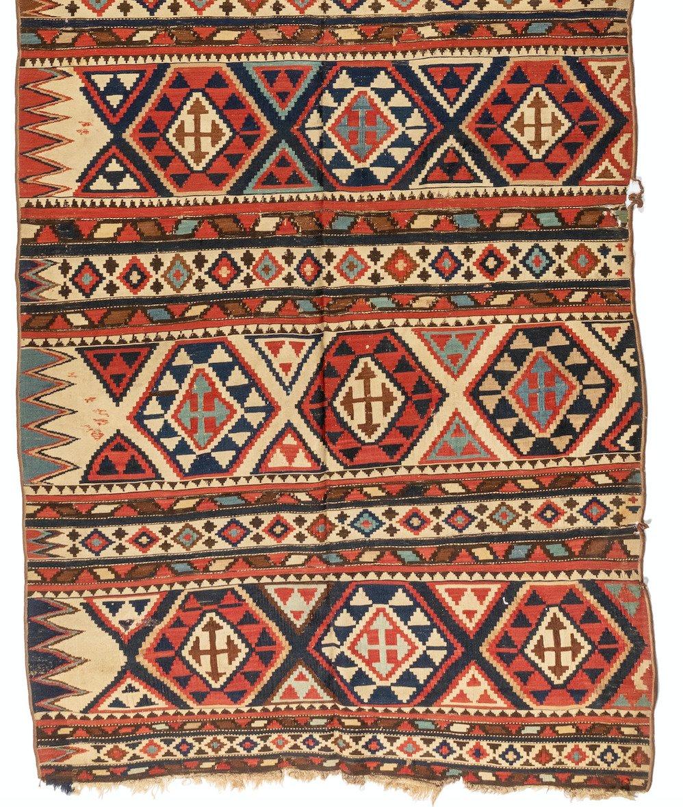 Antique Shirvan Caucasian Kilim Flat Weave Rug, circa 1880s-1900s In Good Condition For Sale In New York, NY