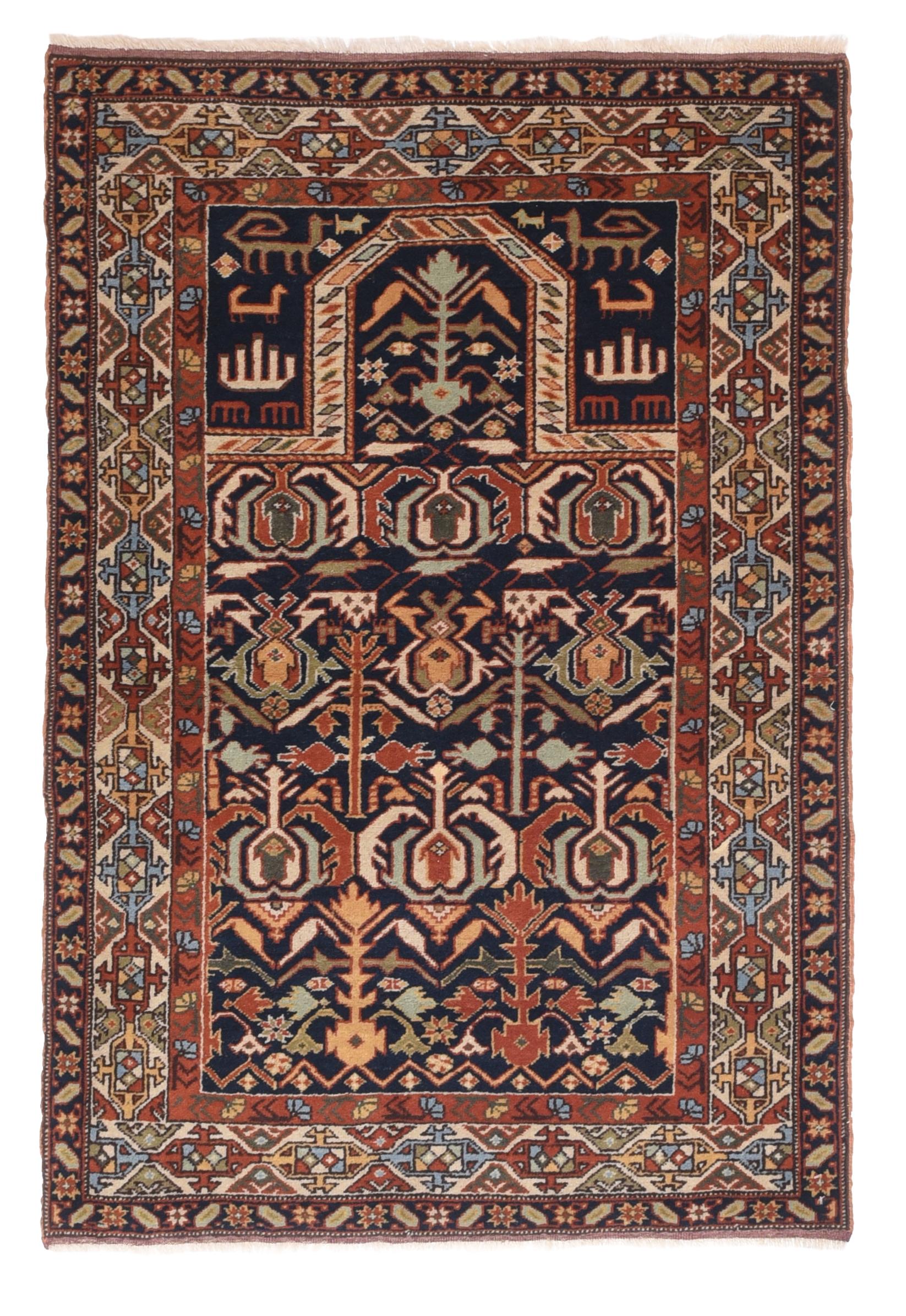 Antiker Shirvan Daghestan-Teppich 3'0'' x 4'4'' im Zustand „Hervorragend“ im Angebot in New York, NY