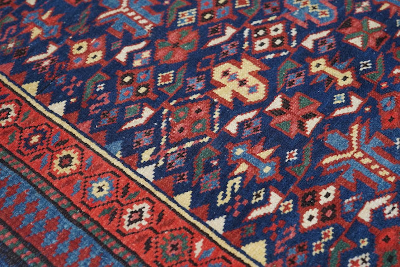 Tappeto antico Shirvan-Kuba 3'6'' x 5'5'' In condizioni buone in vendita a New York, NY