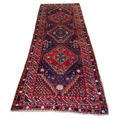 Tappeto antico Shirvan o della regione di Kuba, caucasico, c.C. Fine del XIX secolo 4'7 x 11'8