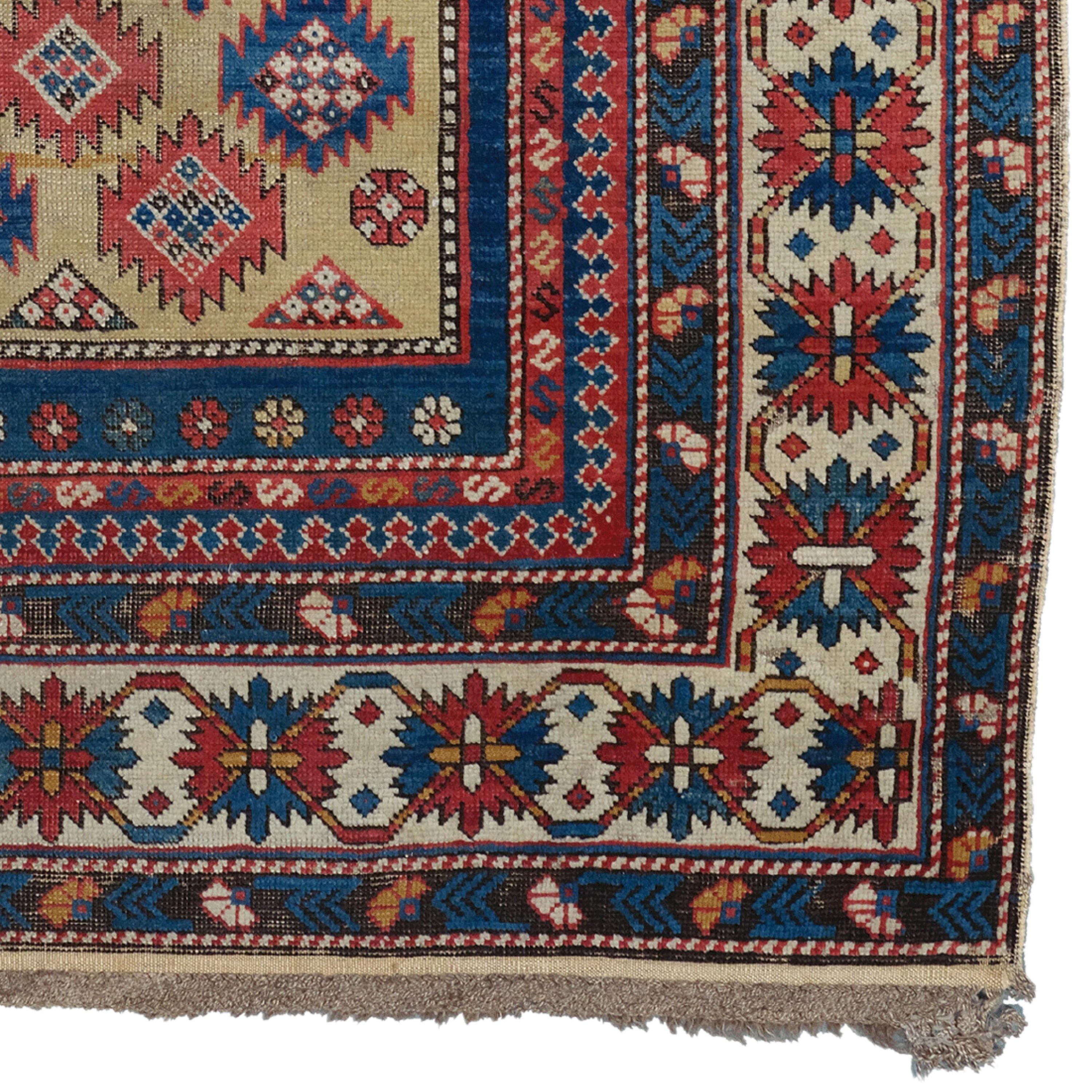XIXe siècle Tapis de prière Shirvan ancien, vers 1870, tapis ancien du Caucase en vente