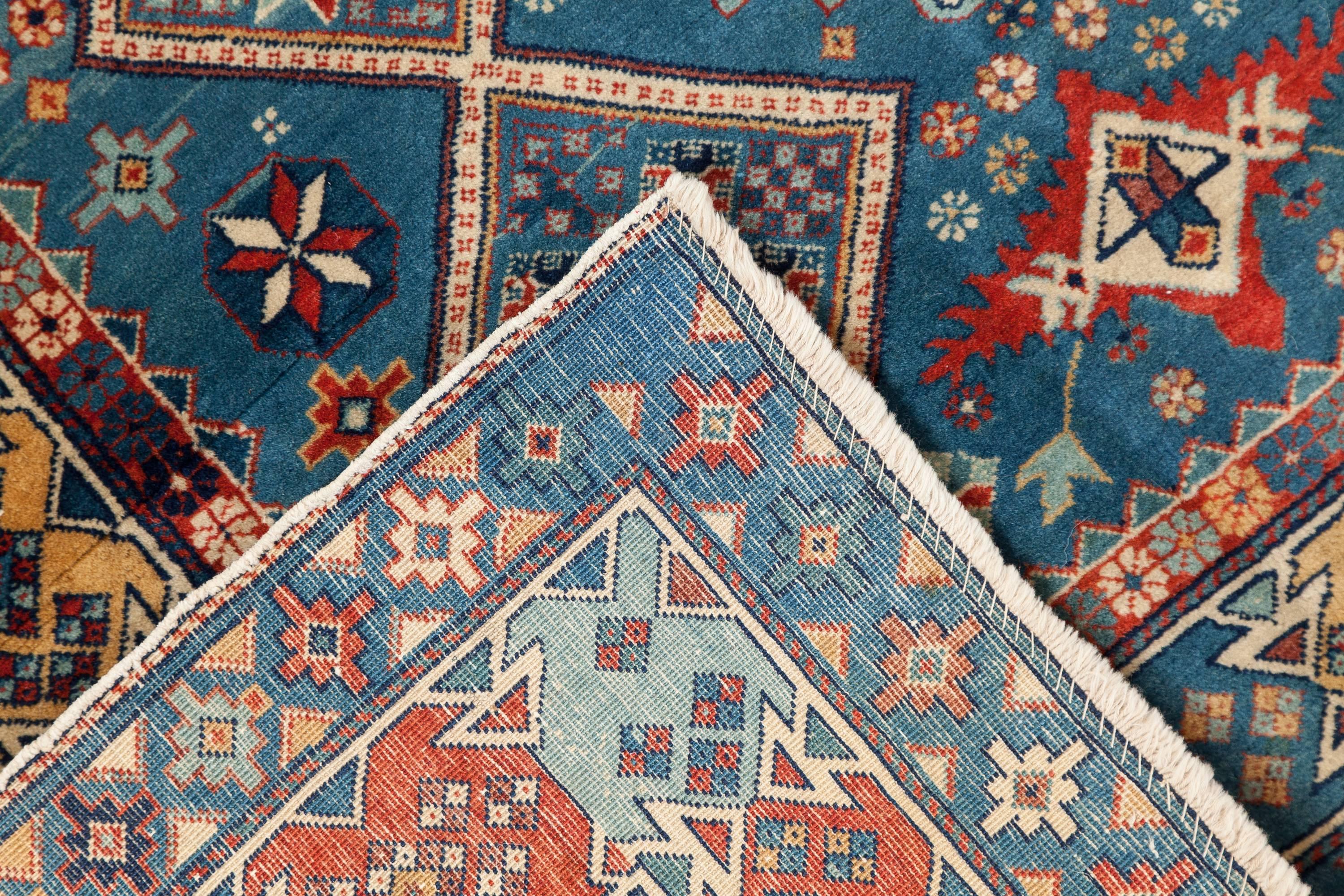 Caucasian Antique Shirvan Rug, Caucasus, First Quarter of the 20th Century For Sale