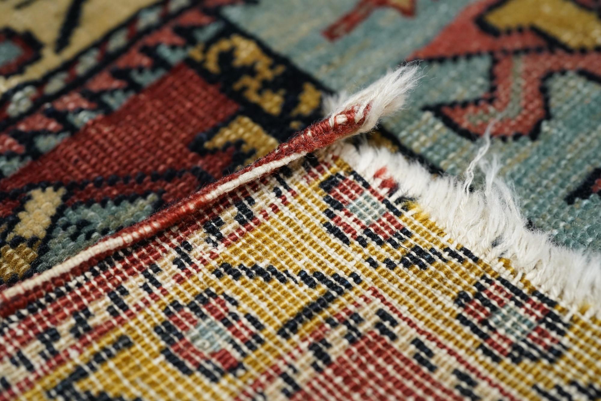 Tapis Shirvan ancien 2'11'' x 3'9'' en vente 5