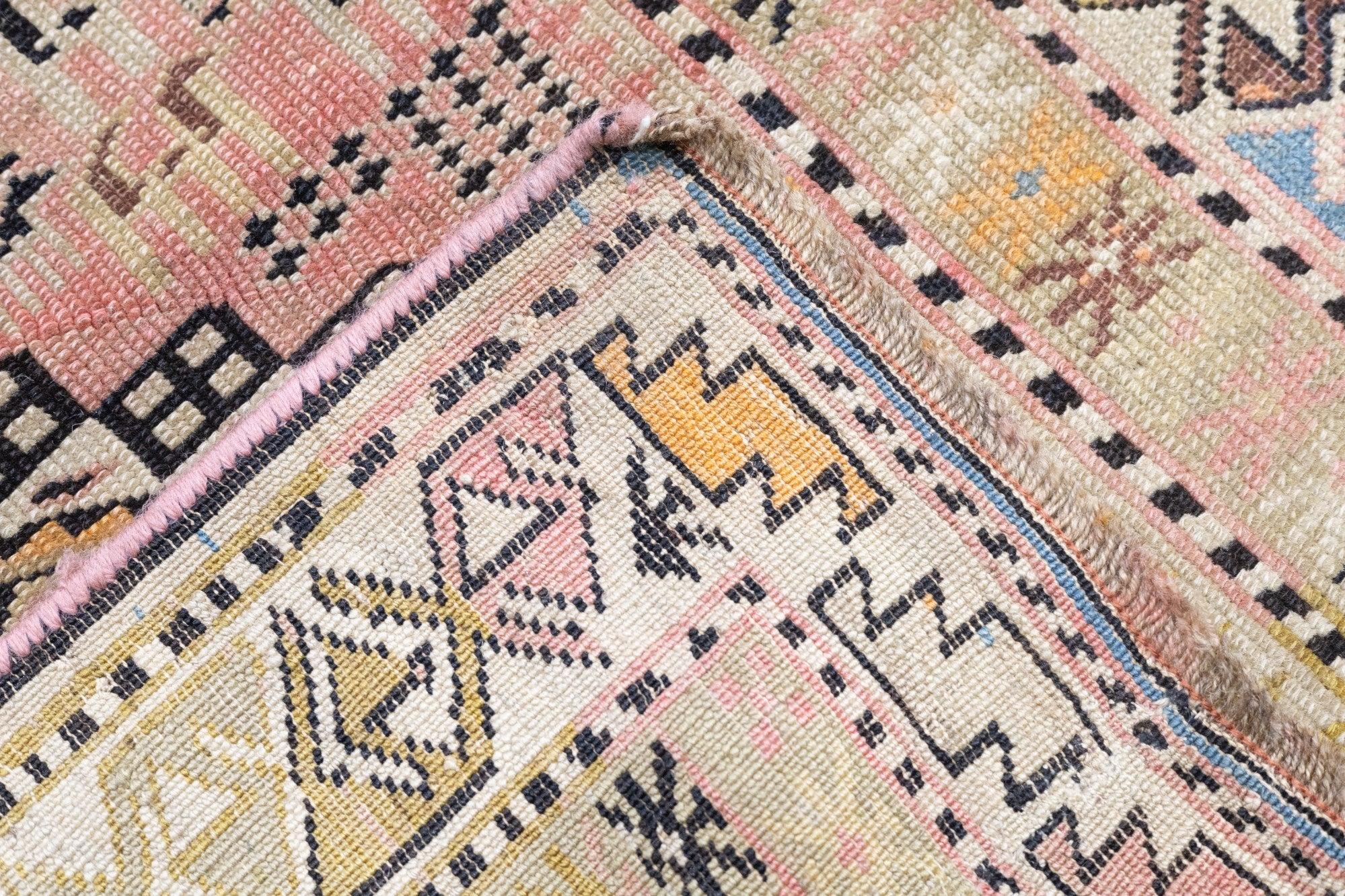XIXe siècle Tapis Shirvan ancien 2'11'' x 4'9'' en vente