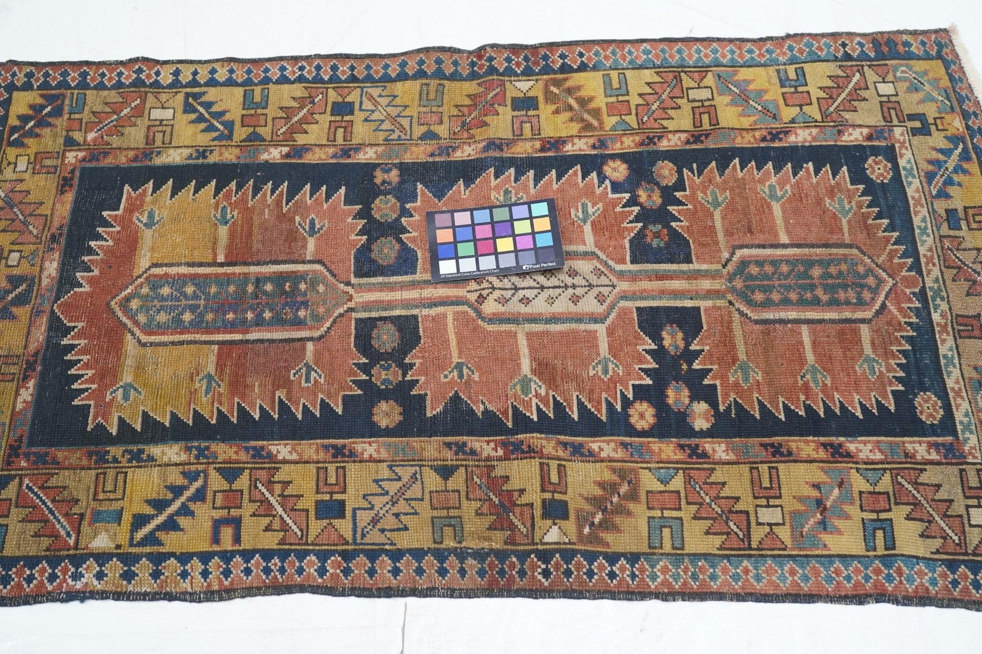 Antiker Shirvan-Teppich 2'6'' x 4'1'' (Wolle) im Angebot