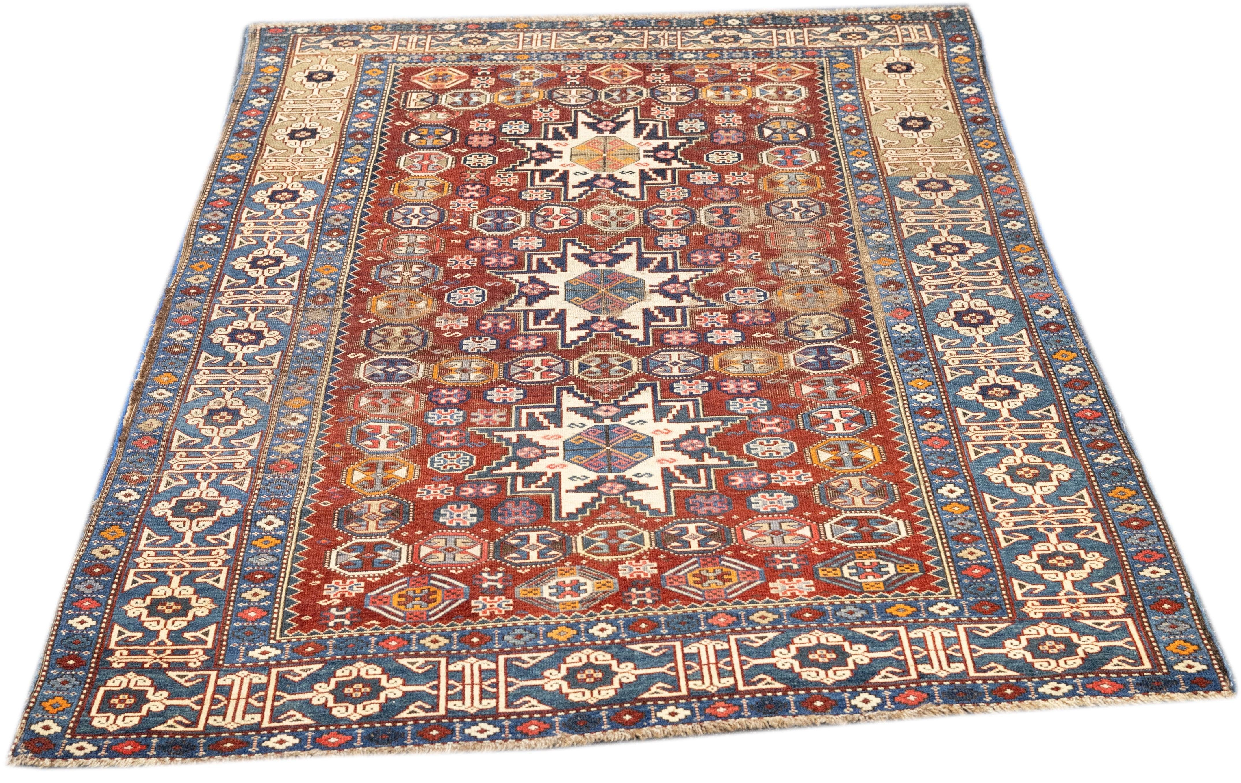 Tapis Shirvan ancien 3'11'' x 5'9'' en vente 3