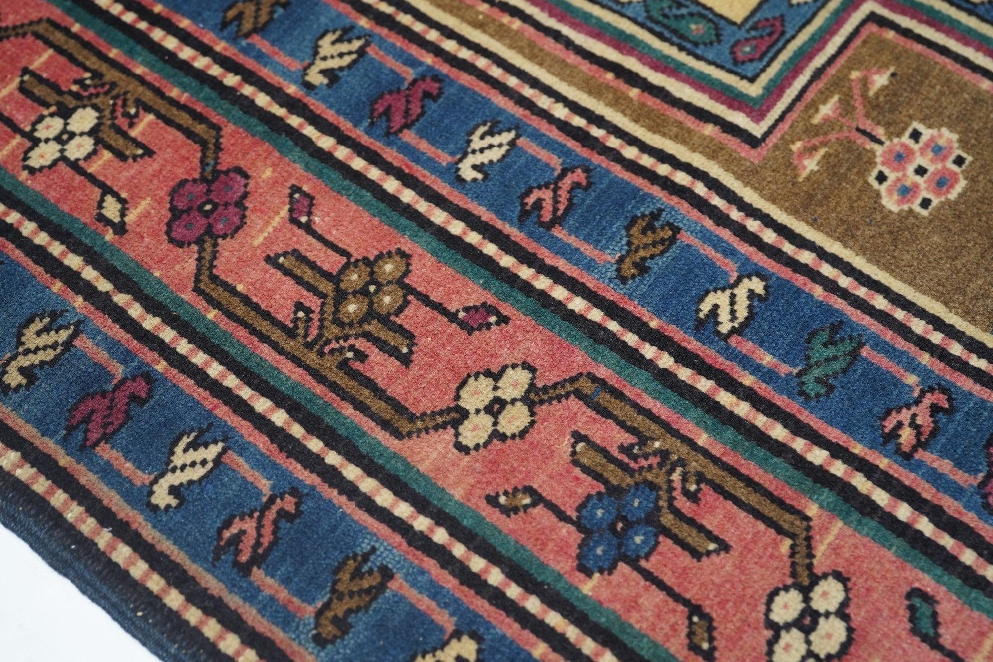 Hand-Knotted Antique Shirvan Rug 4'1'' x 6'9'' For Sale