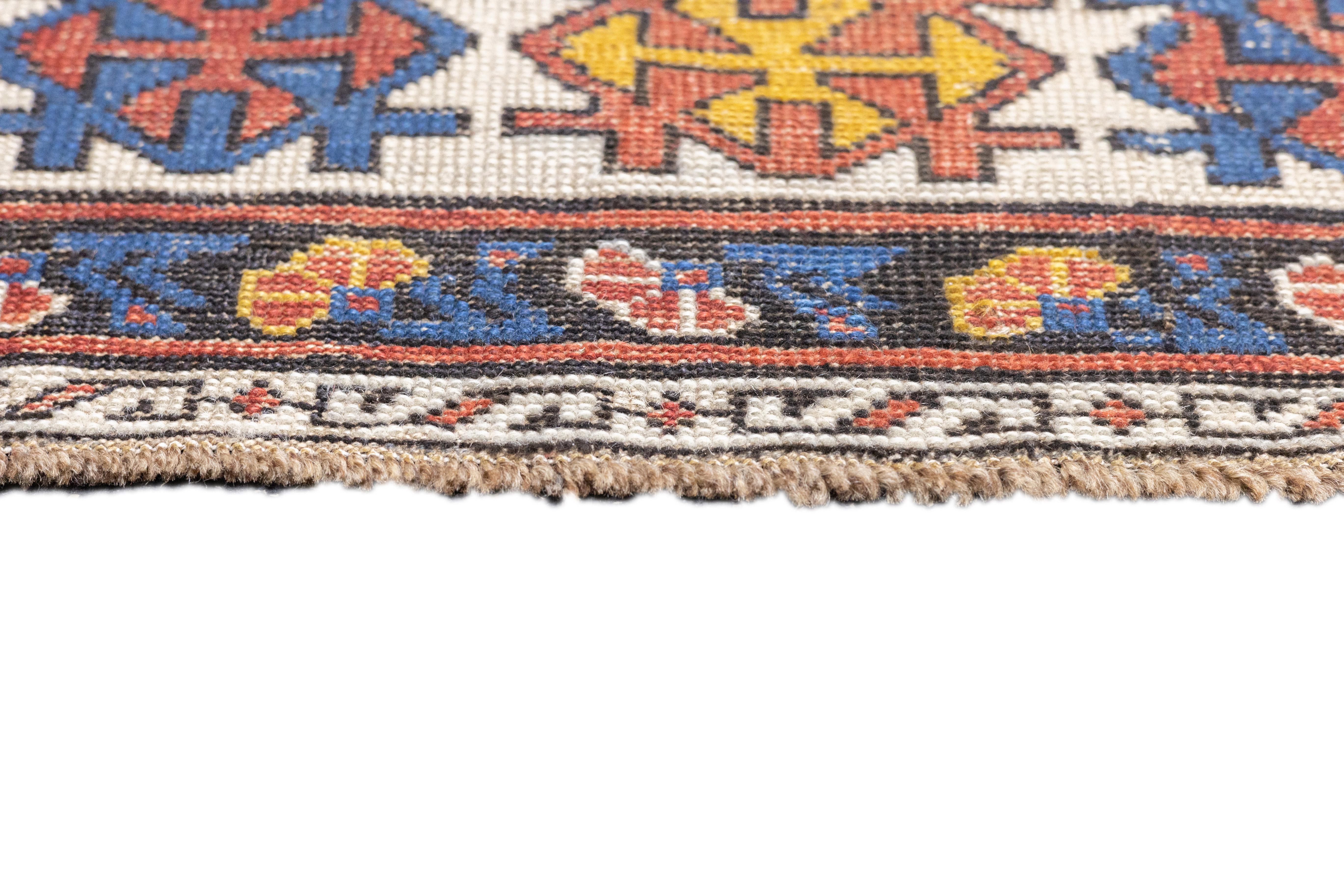 Noué à la main Tapis Shirvan ancien 4'1'' x 7'0