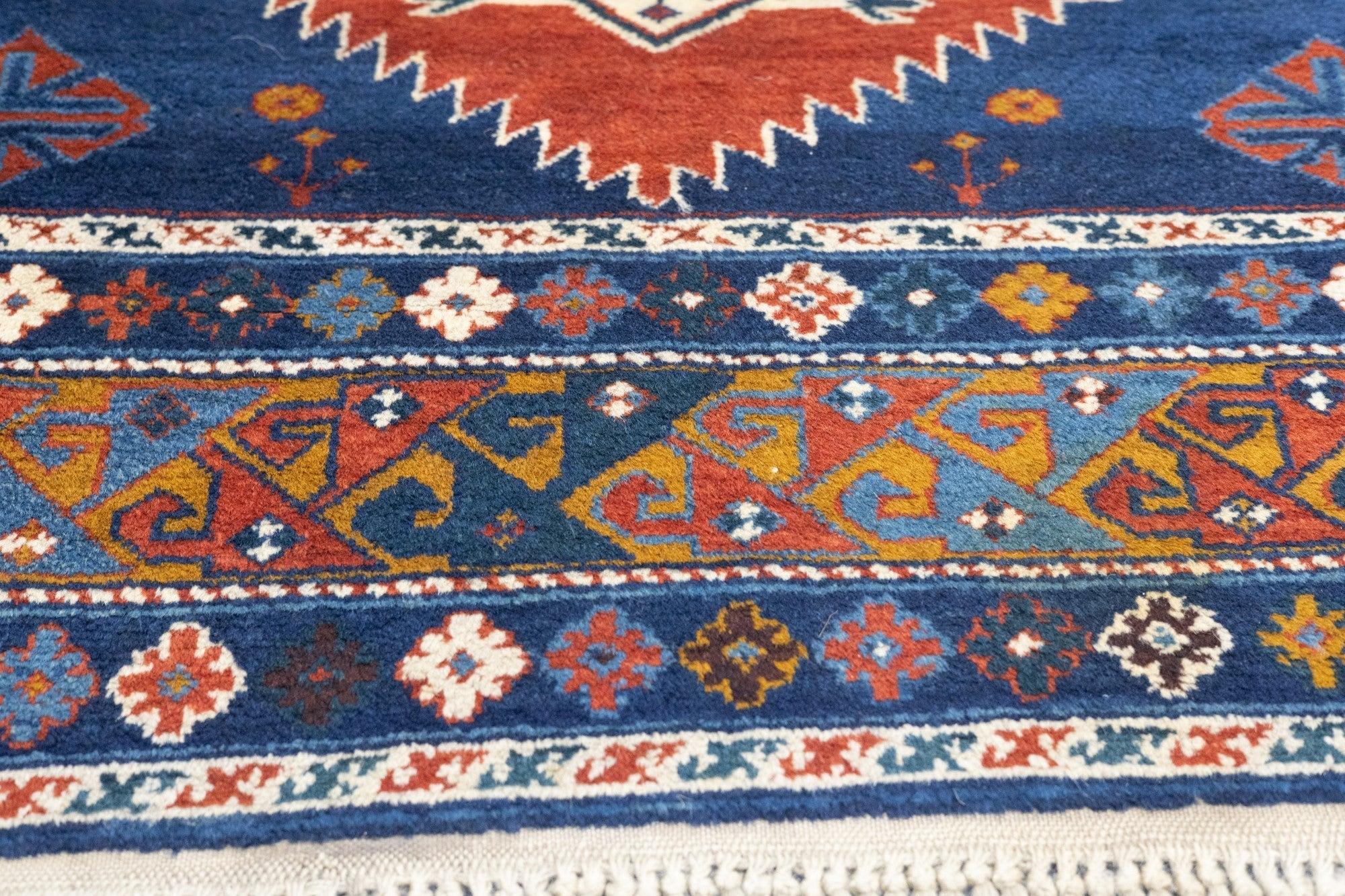 Tapis Shirvan ancien 4'2'' x 6'0