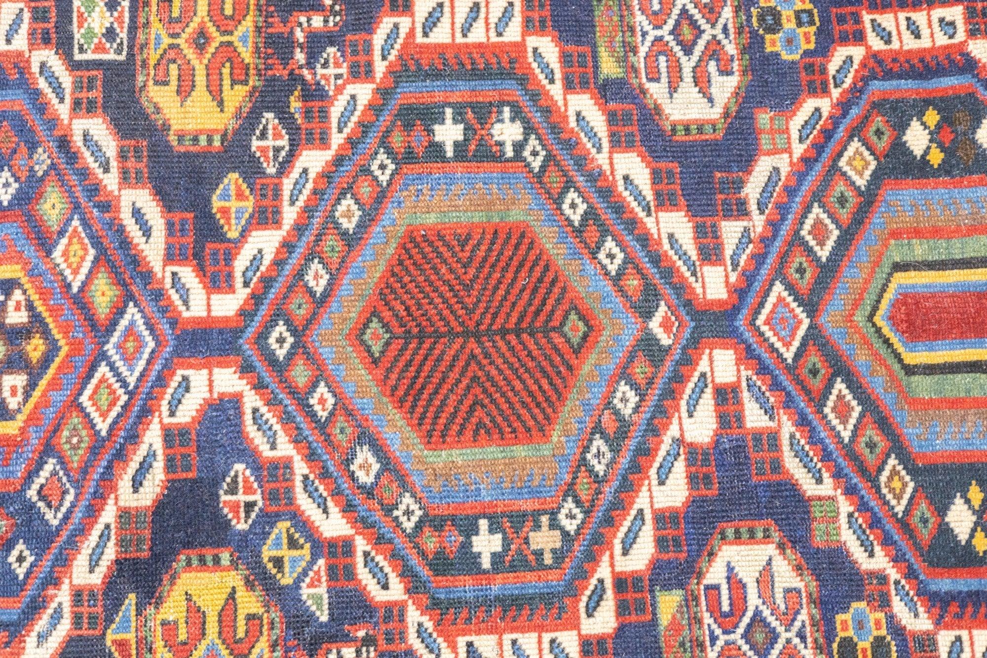 Tapis Shirvan ancien 4'2'' x 8'7'' en vente 3