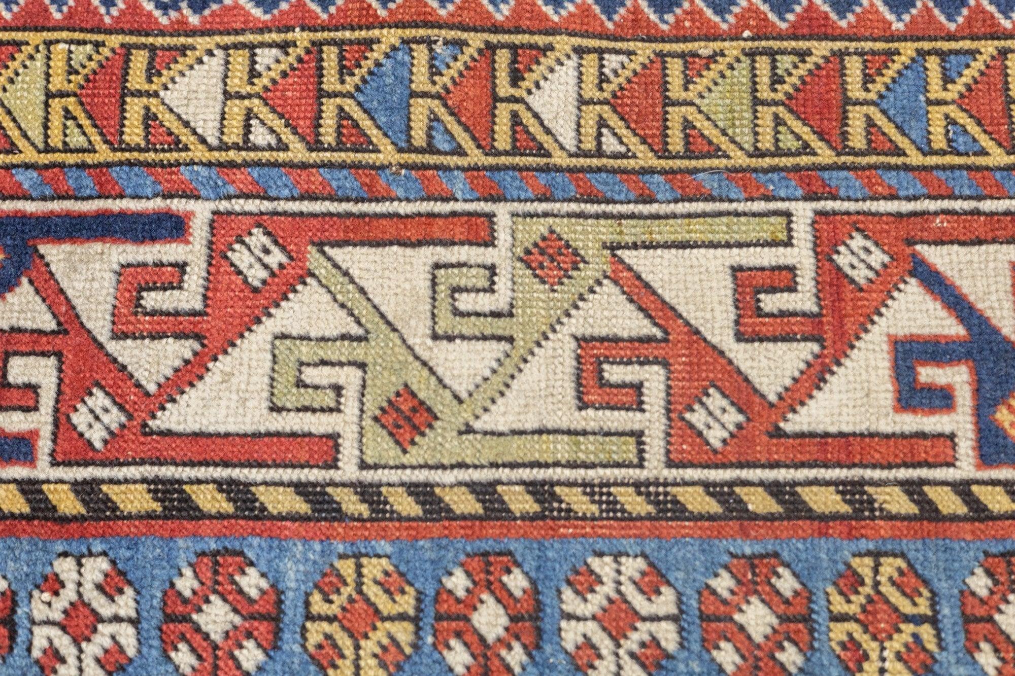 Tapis Shirvan ancien 4'5'' x 9'0