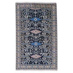 Tapis Shirvan ancien, laine orientale nouée à la main bleu marine, bleu clair, ivoire