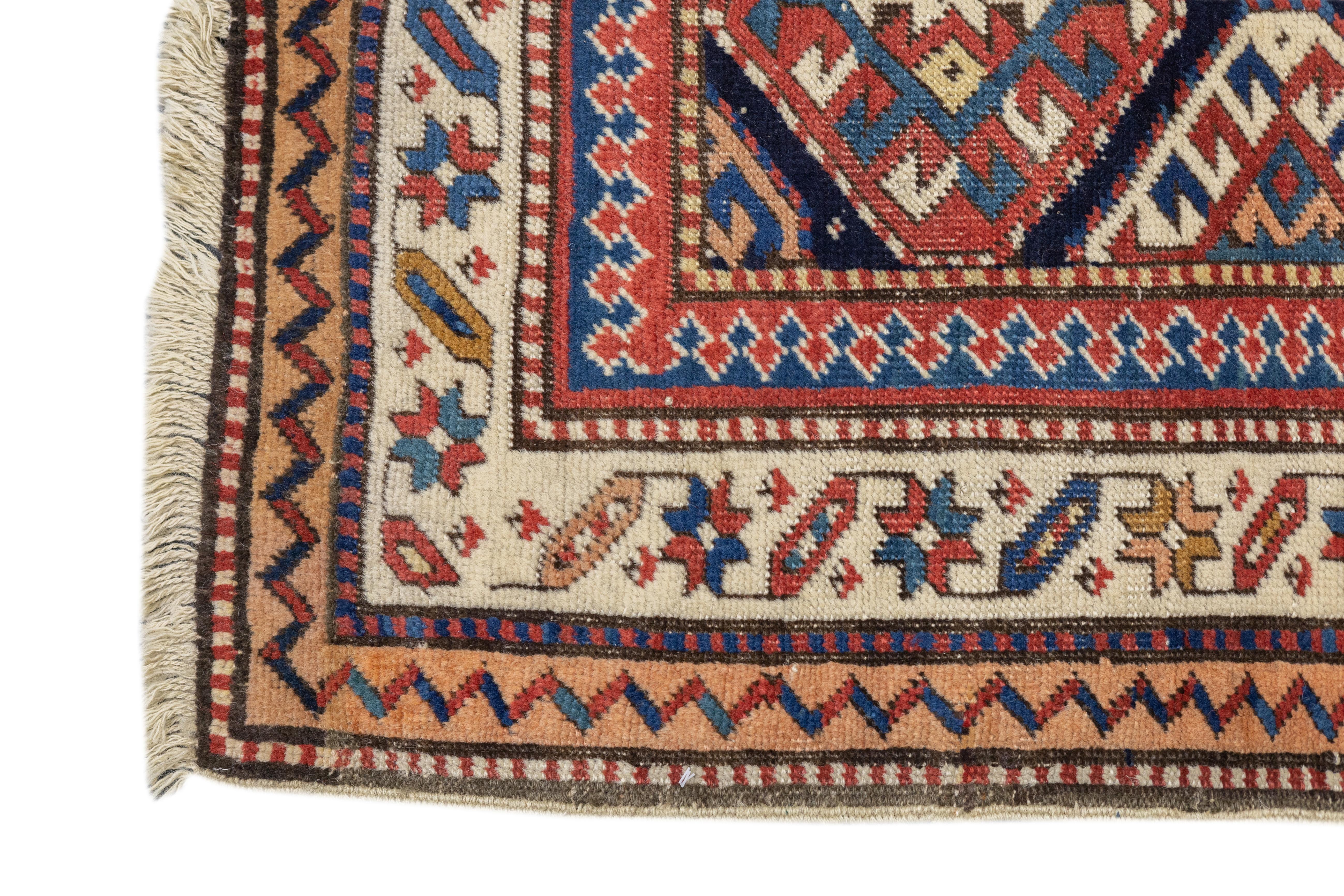 Runner Shirvan antico 3'4'' x 9'6'' In condizioni buone in vendita a New York, NY