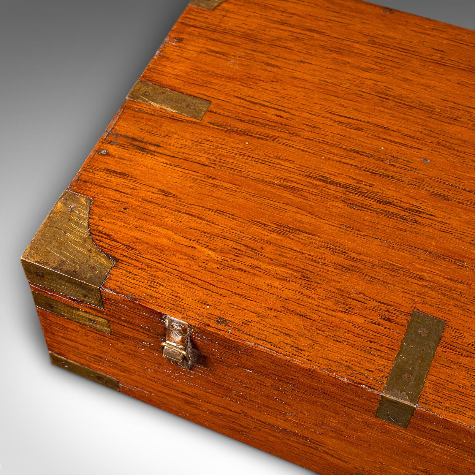 Maletín Antiguo para Escopeta, Teca India, Latón, Caja para Rifle, Victoriano, Circa 1900 en venta 2