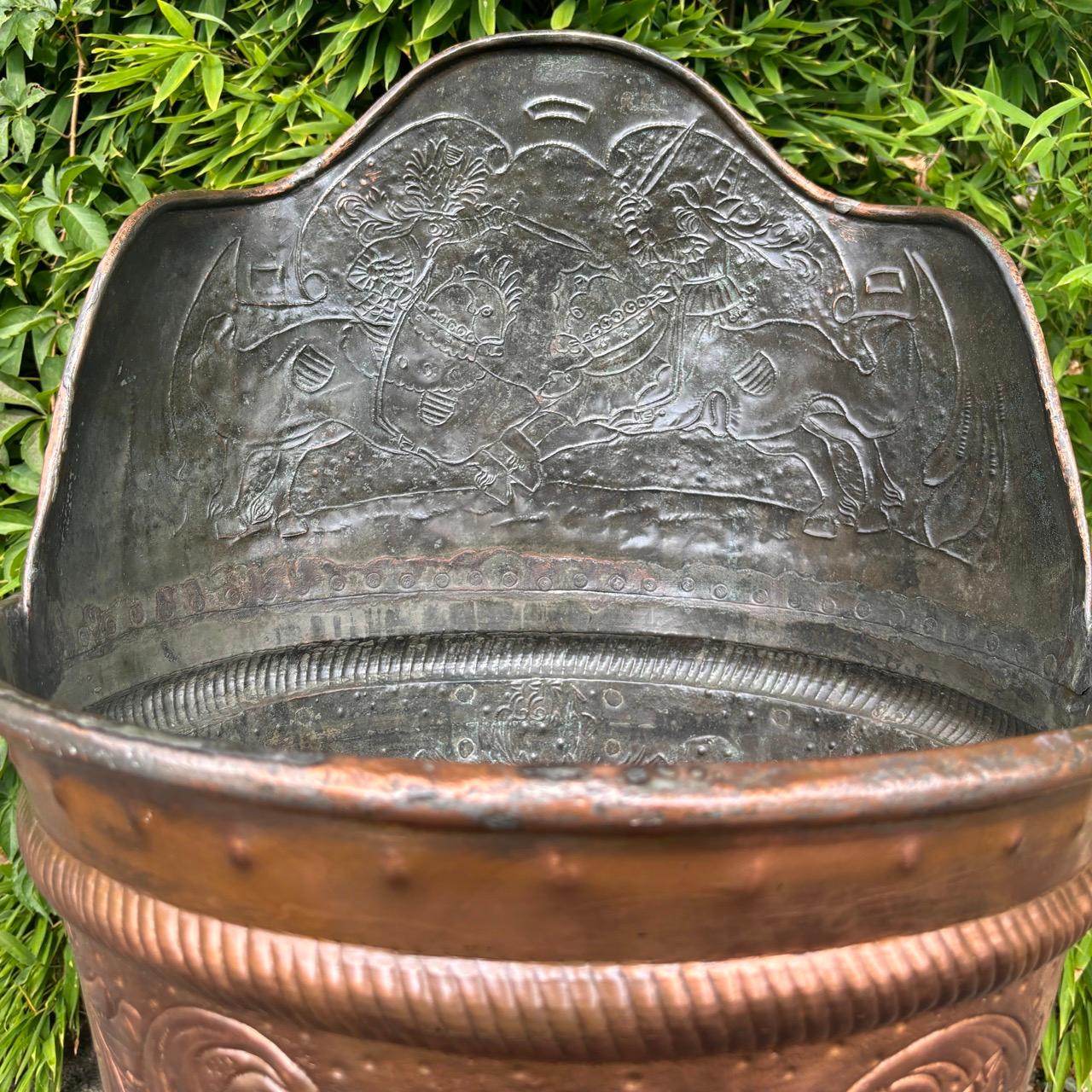 Antique showpiece  grape harvest  copper  hand-finished For Sale 8