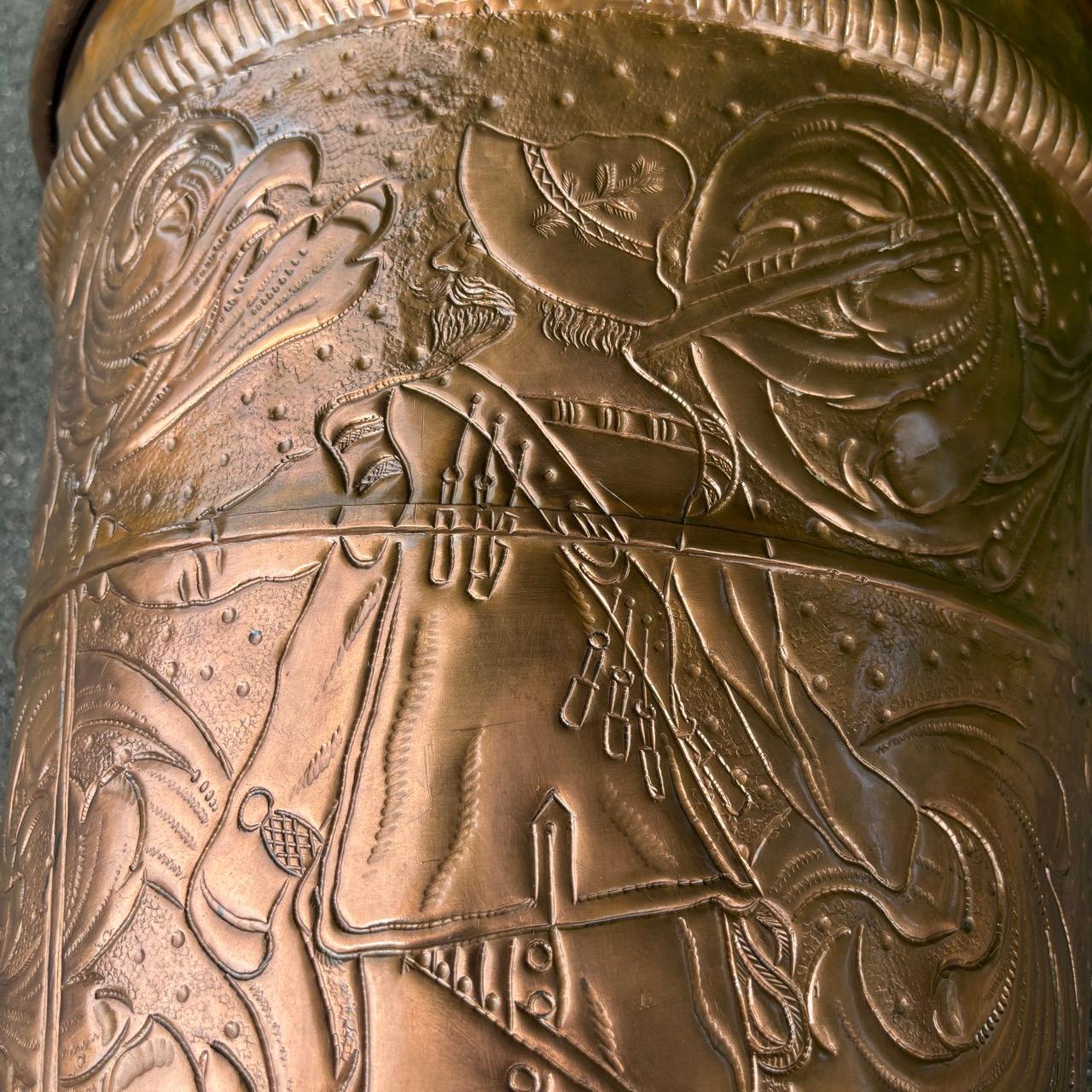 Antique showpiece  grape harvest  copper  hand-finished For Sale 12