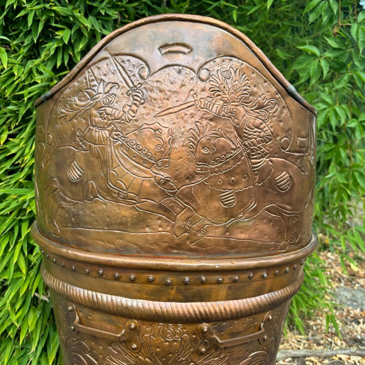 Antique showpiece  grape harvest  copper  hand-finished For Sale 2