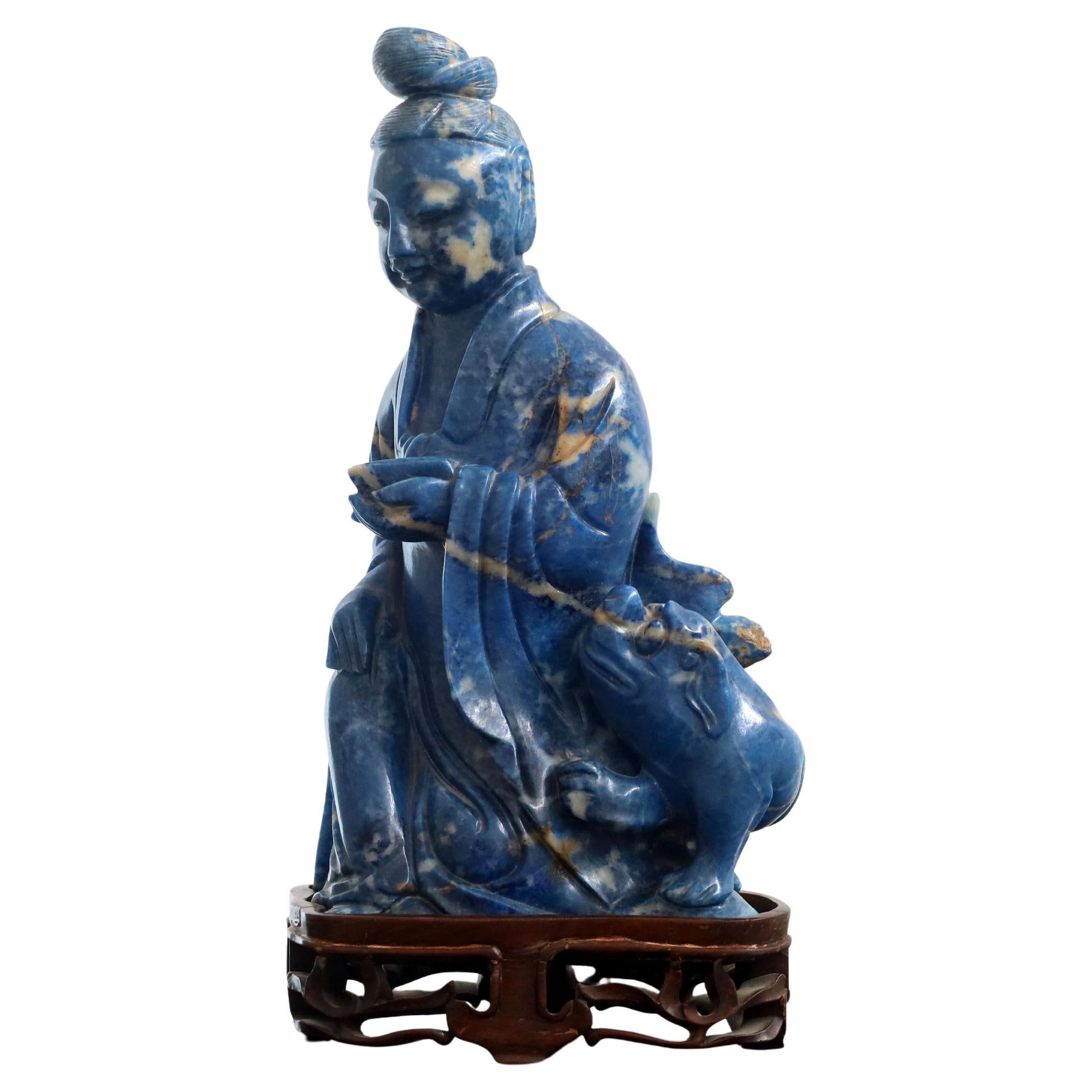 Sculpture antique Shuiyue Guanyin