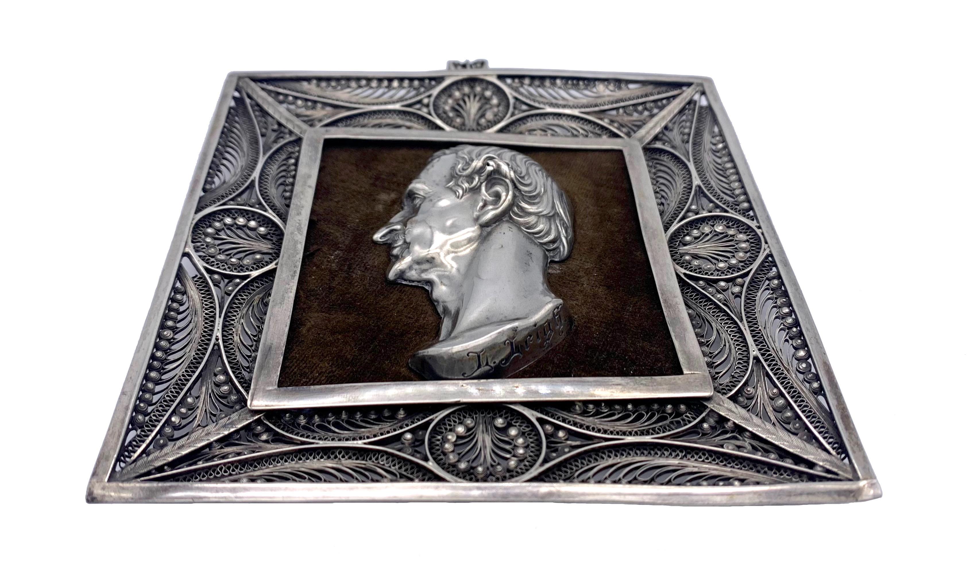Antique Siber Relief King Ludwig I. von Bayern by Ludwig Leigh In Good Condition For Sale In Munich, DE