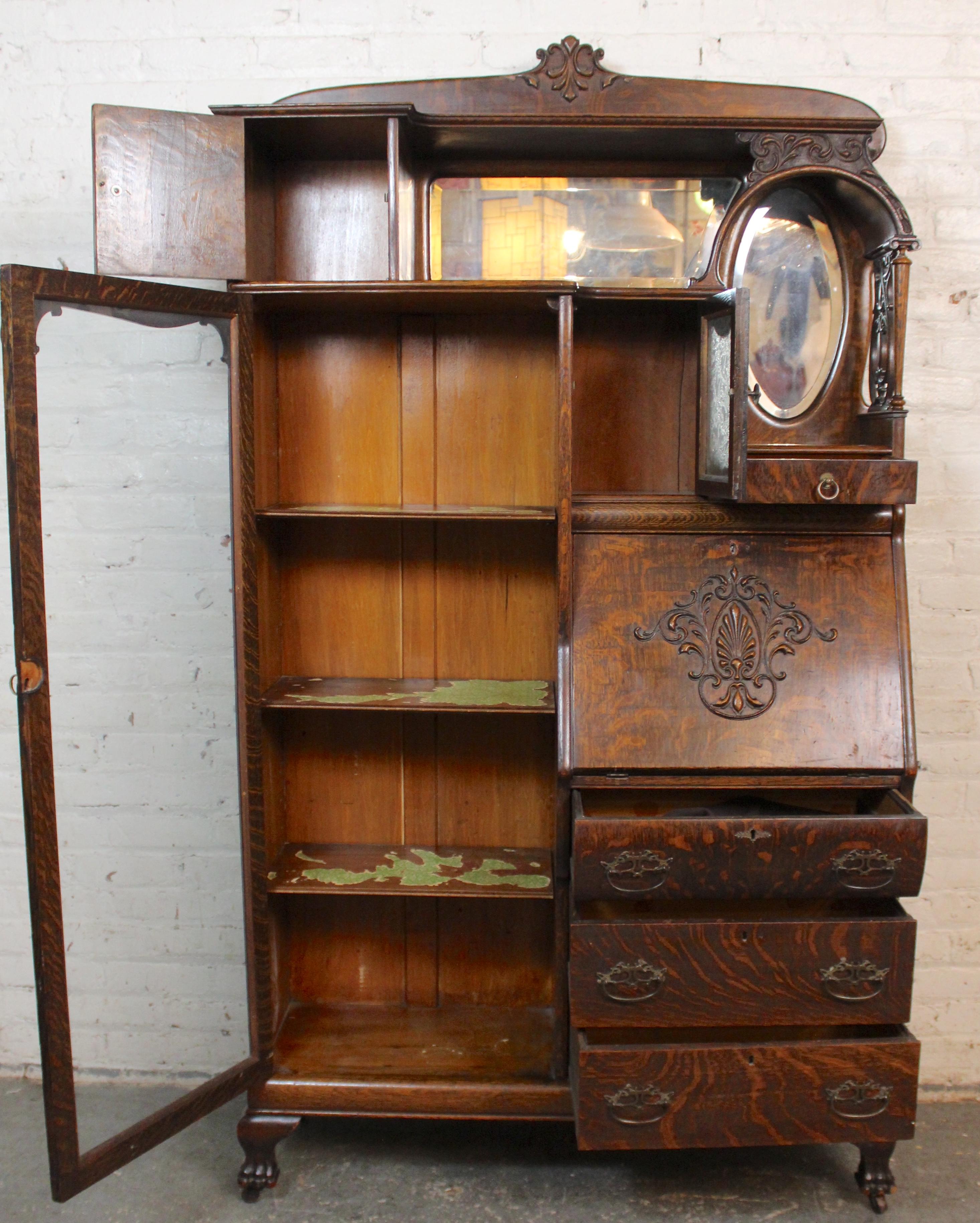 Antique Side by Side Secretary / Display In Good Condition For Sale In Brooklyn, NY