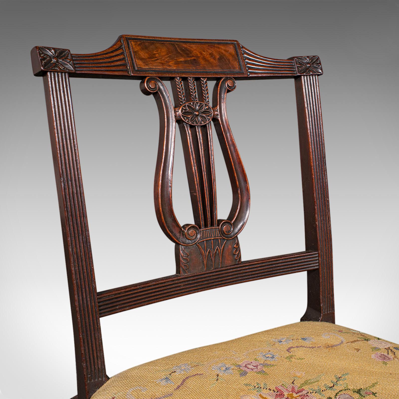 Tessile Sedia da salotto antica, inglese, noce, agugliato, camera da letto, sedile da sala, Reggenza in vendita