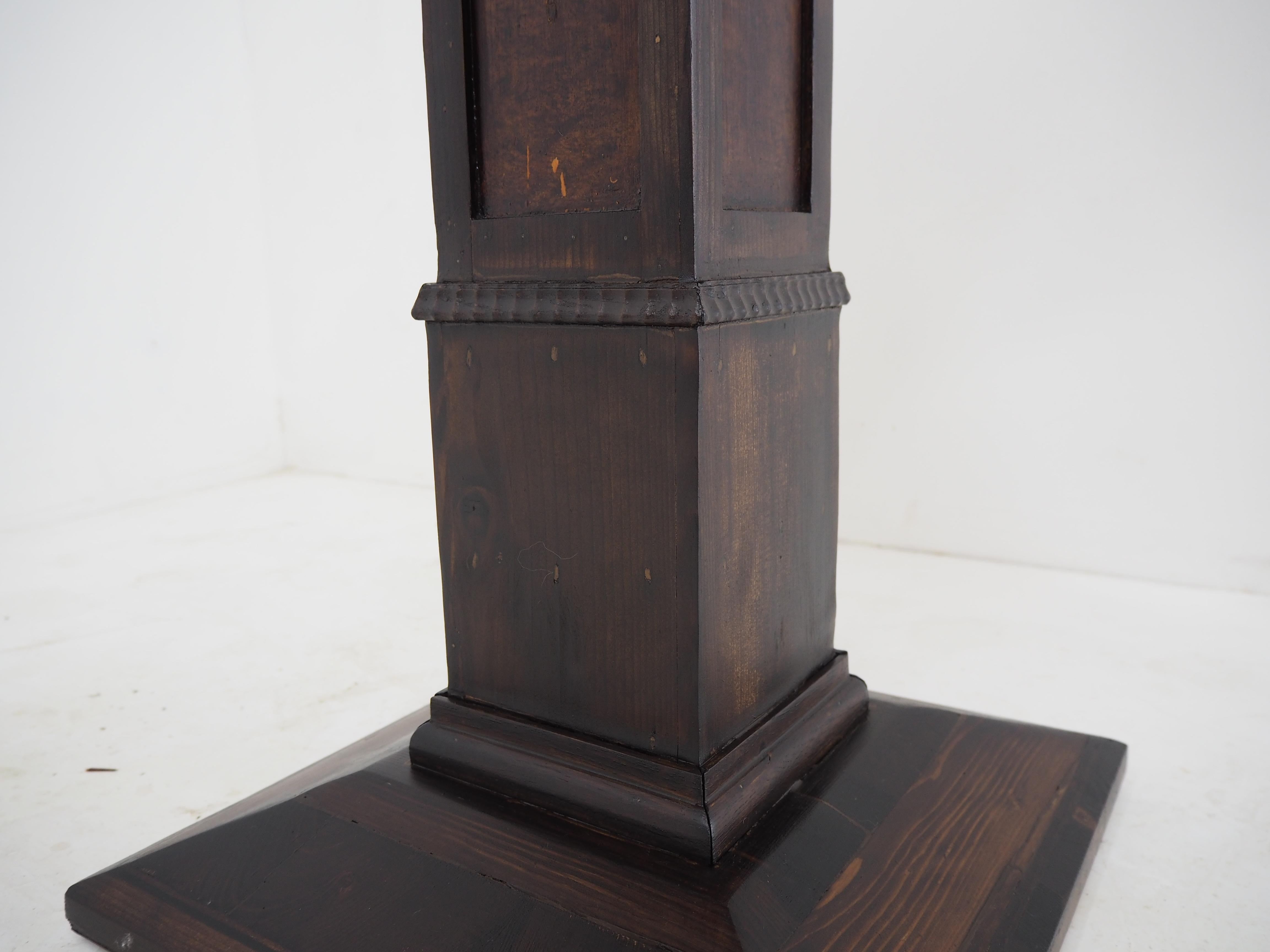 Antique Side Table, Europe, 1930s In Good Condition For Sale In Praha, CZ