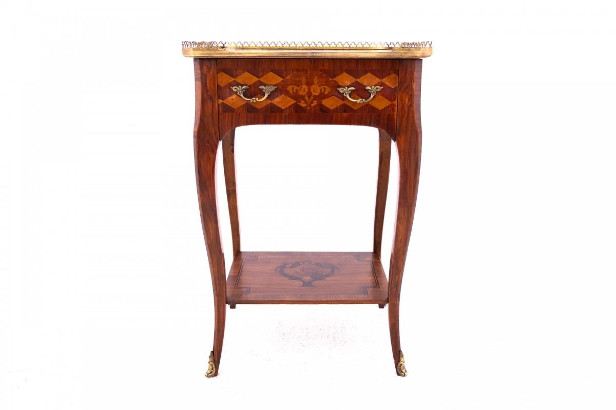 Louis Philippe Antique side table, France, circa 1910. For Sale