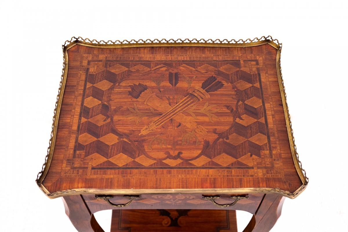Early 20th Century Antique side table, France, circa 1910. For Sale