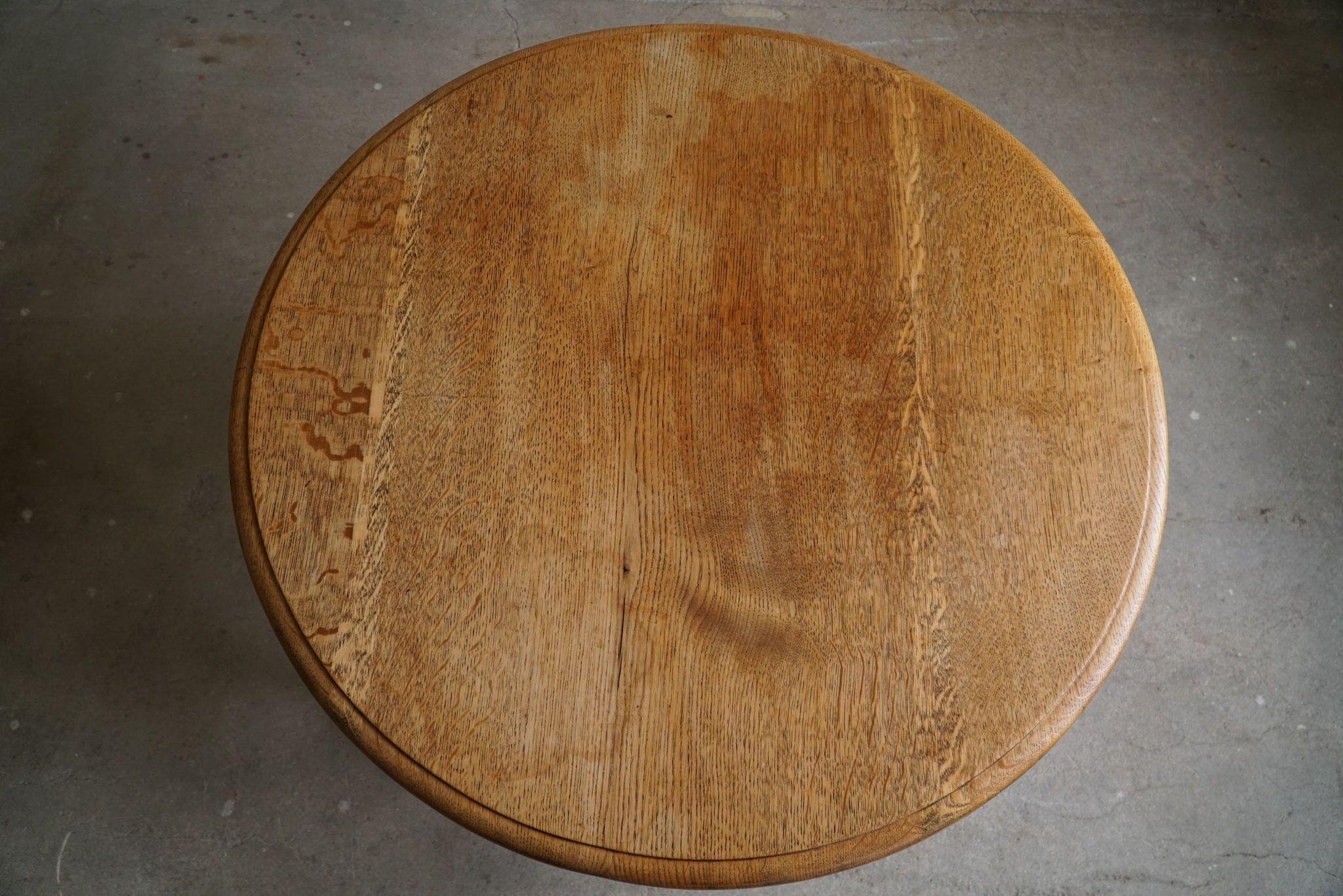 Table d'appoint ancienne en chêne massif, fabriquée par un ébéniste danois, 19ème siècle en vente 2