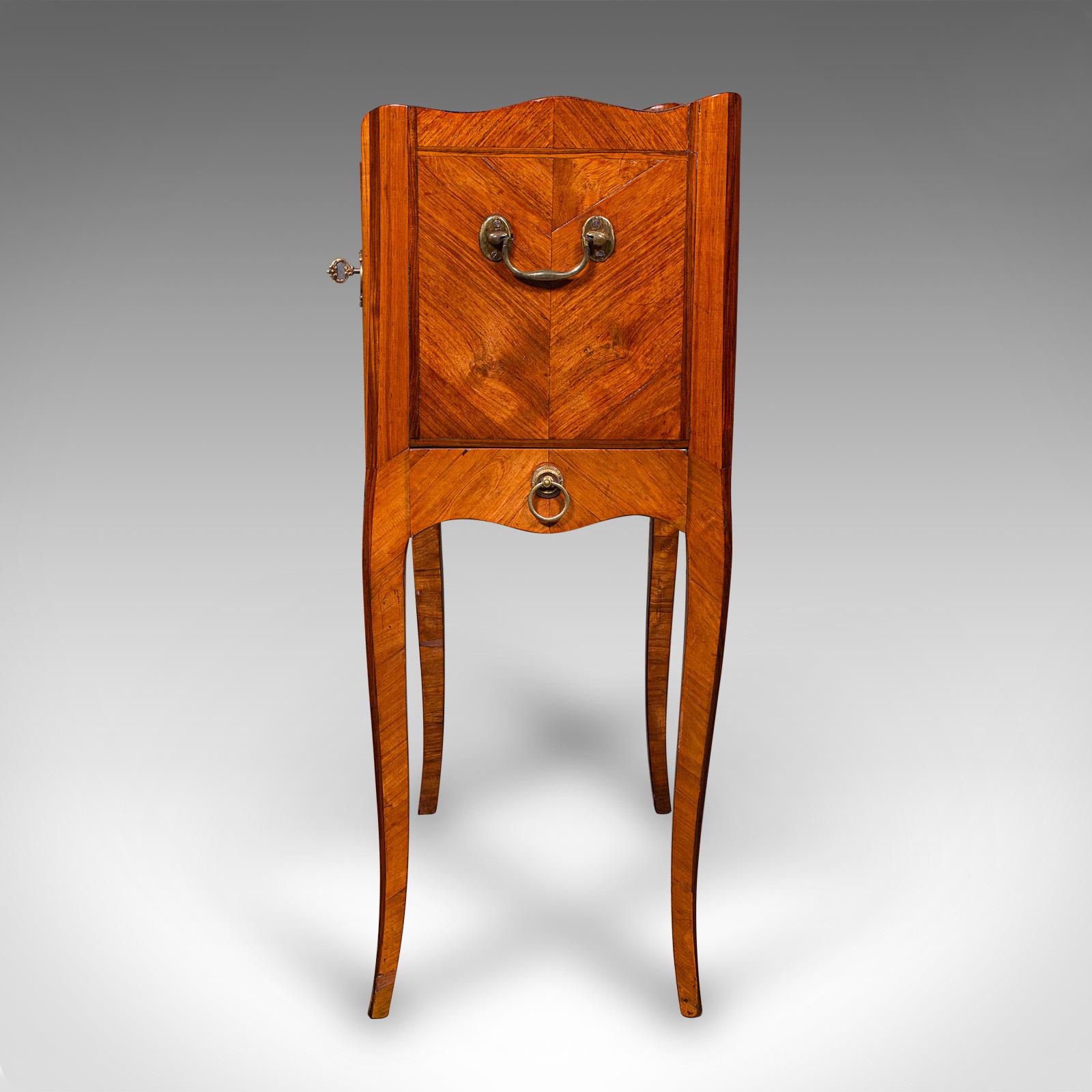 Table d'appoint ancienne, italienne, en bois de roi, en marbre, table de chevet, victorienne en vente 1