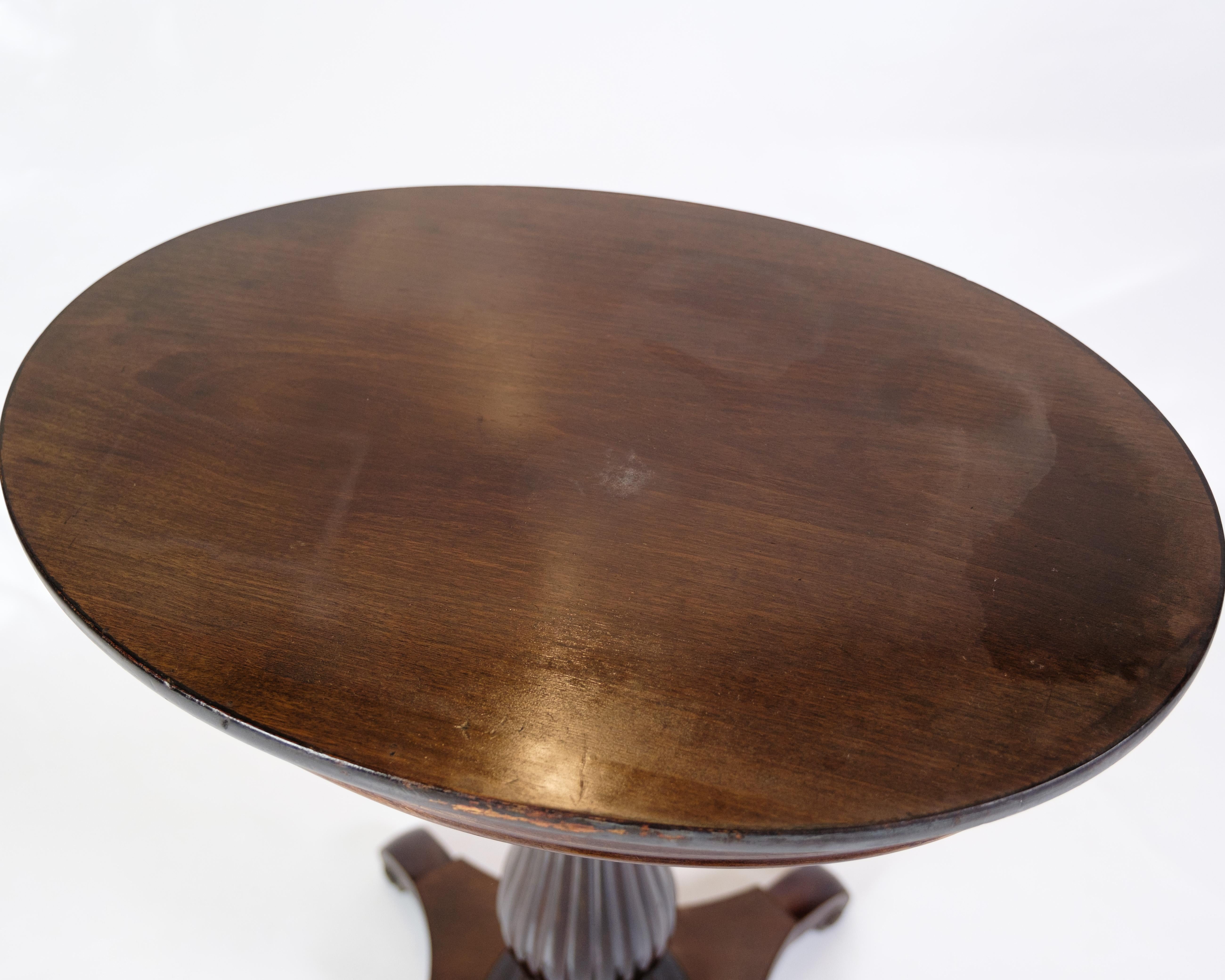 Antique Side Table/Oval Sewing Table Made In Mahogany From 1890s For Sale 1