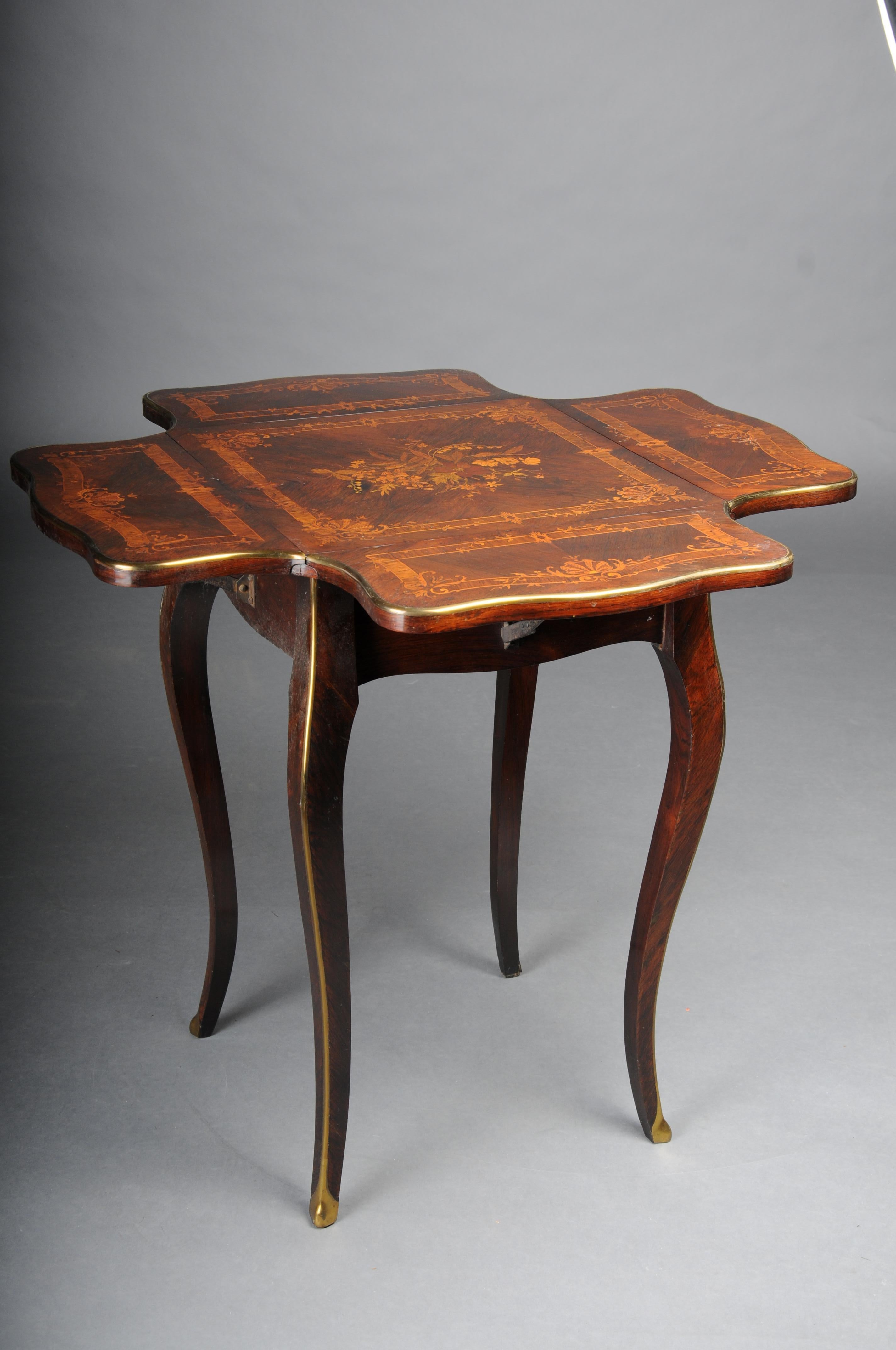 French Antique side table, Paris around 1870 marquetry veneer. For Sale
