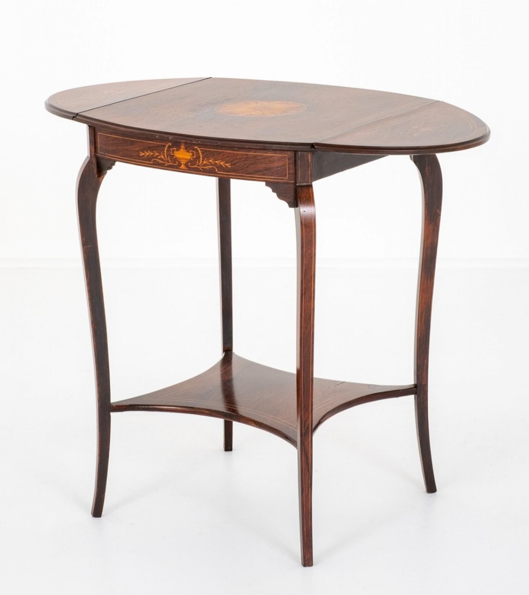 Bois de rose Table d'appoint ancienne en bois de rose incrusté, 1880 en vente