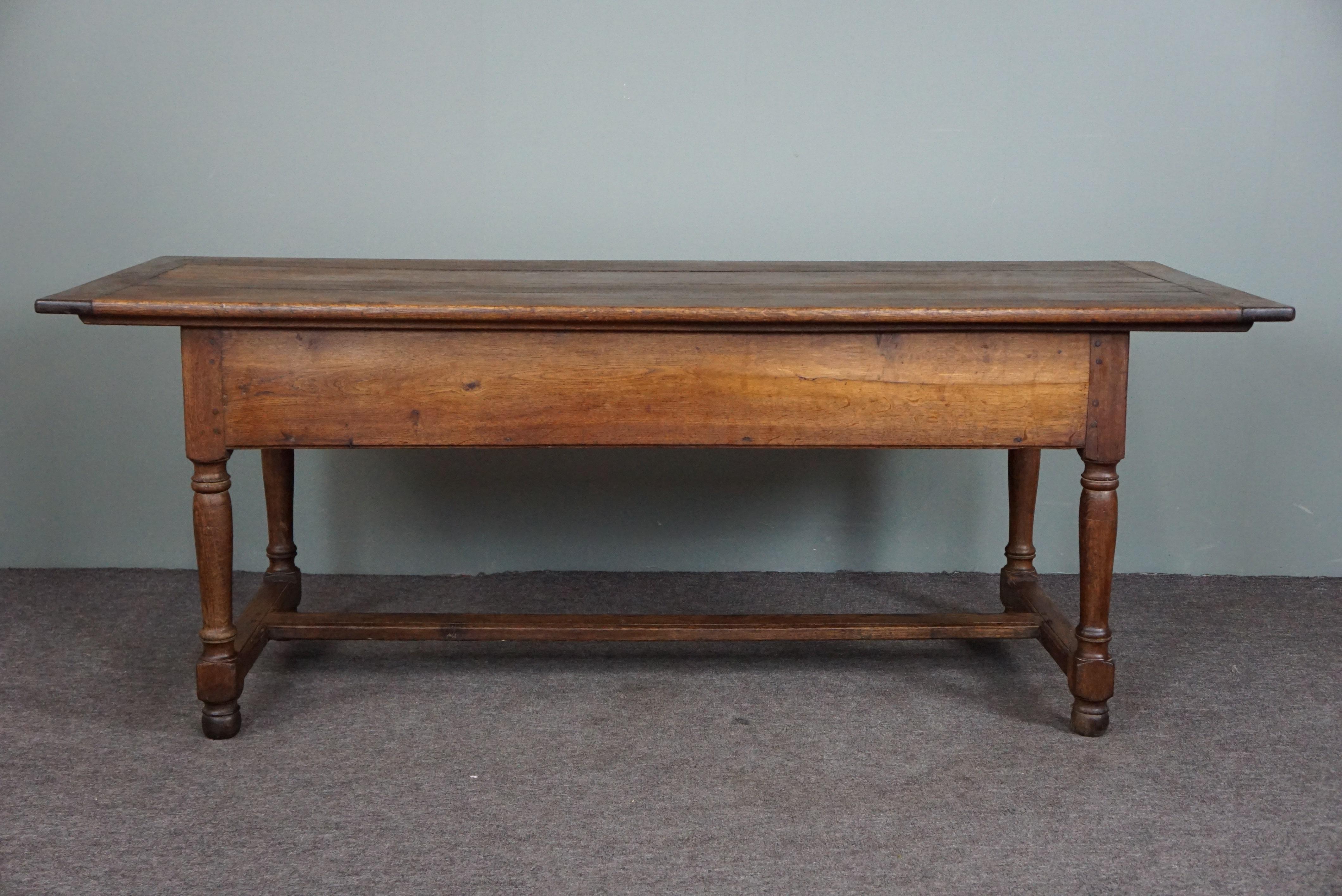 20th Century Antique side table/sideboard with storage space under the top For Sale