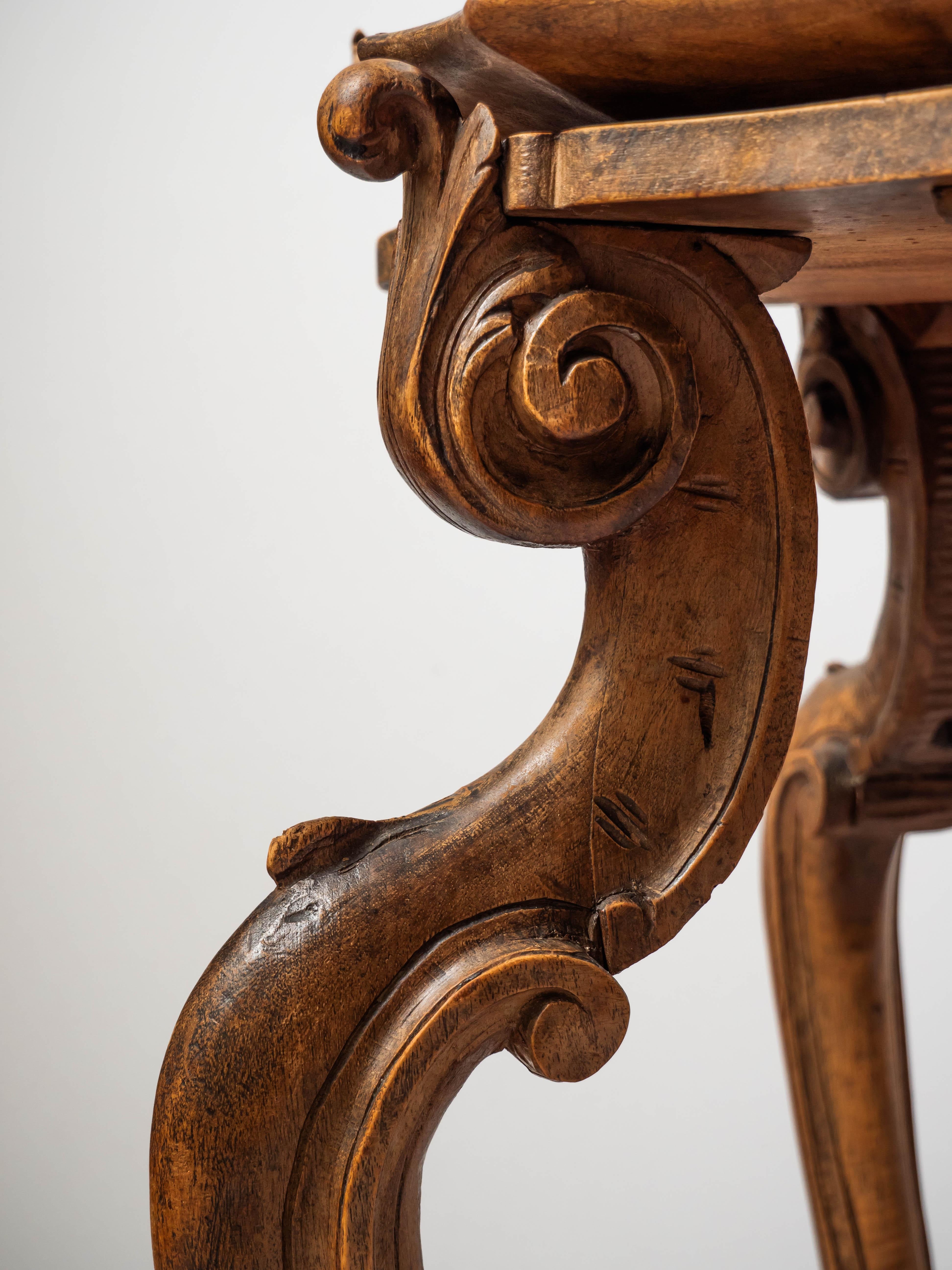 Early 20th Century Antique side table with tray For Sale