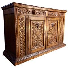 Antique Sideboard Credenza Buffet Green Man Chêne massif Victorien:: 19ème siècle