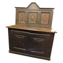 Antikes Sideboard mit Intarsien aus Nussbaumholz, Kommode und Garderobenschrank,700 Italien